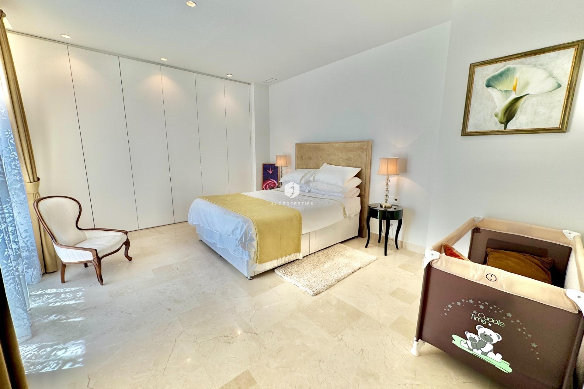 Resale - Villa -
Dolores - Comunidad Valenciana