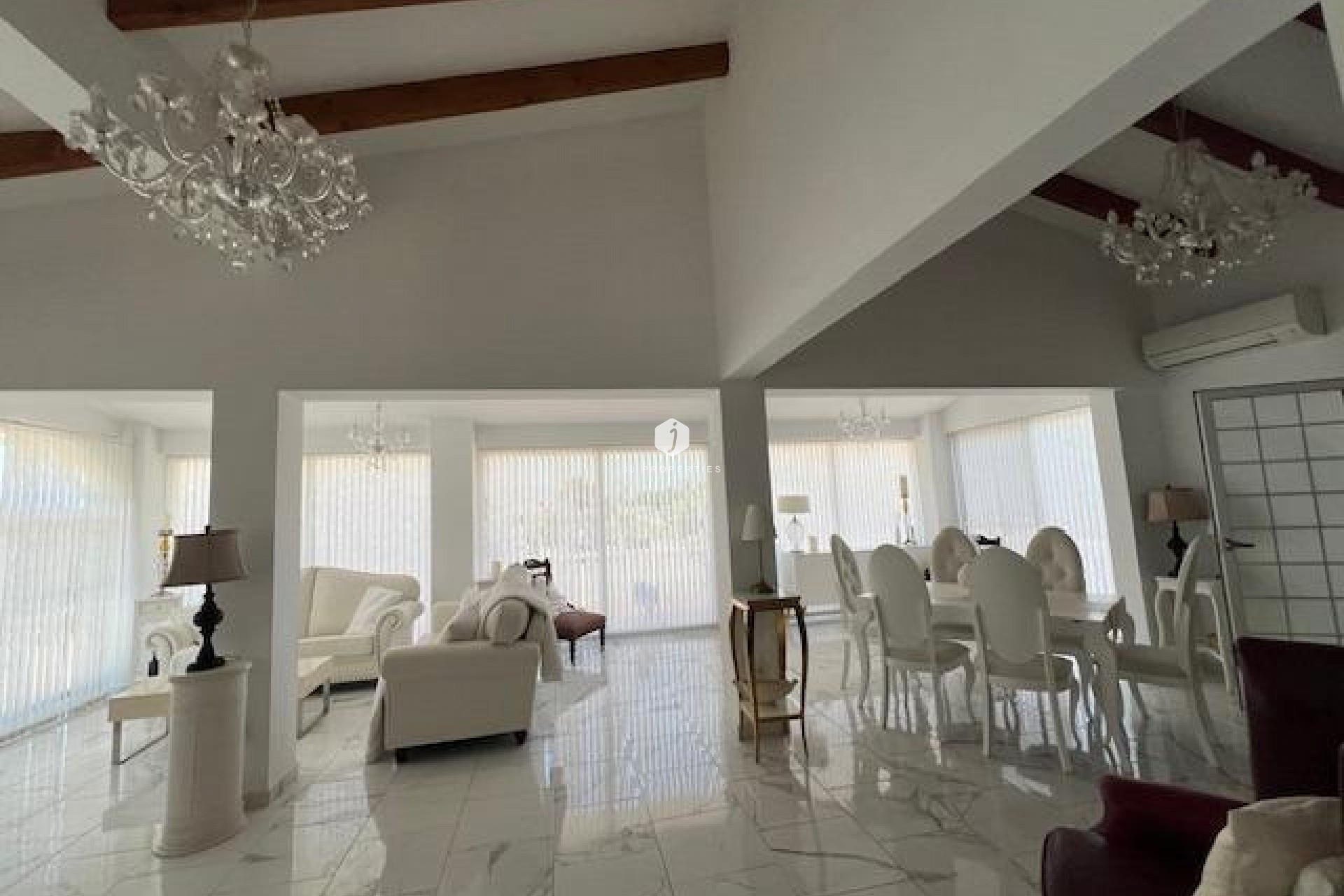 Resale - Villa -
Dolores - Comunidad Valenciana