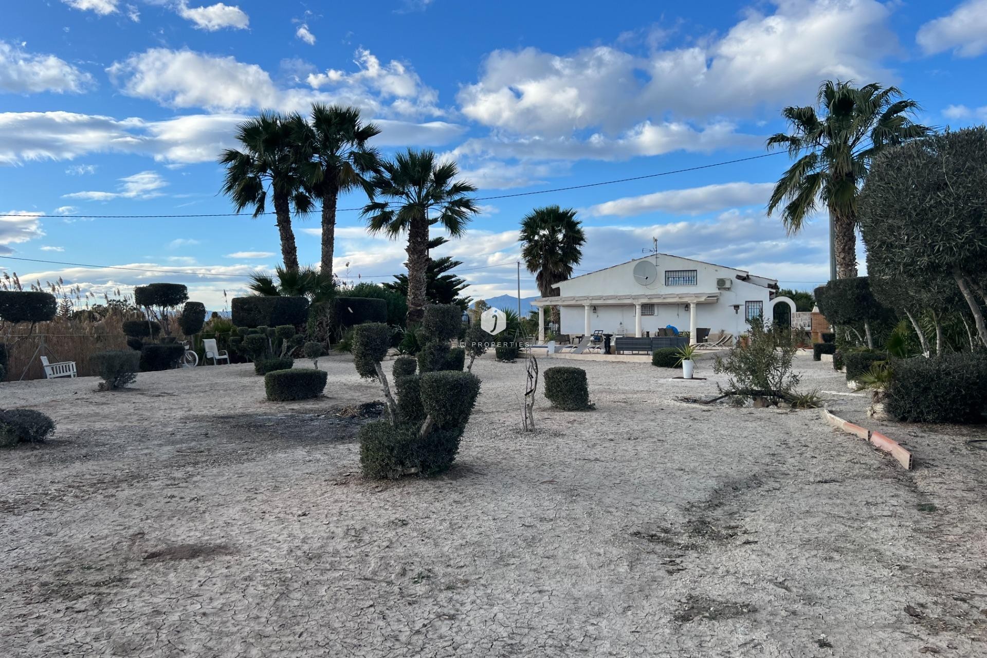 Resale - Villa -
Dolores - Comunidad Valenciana