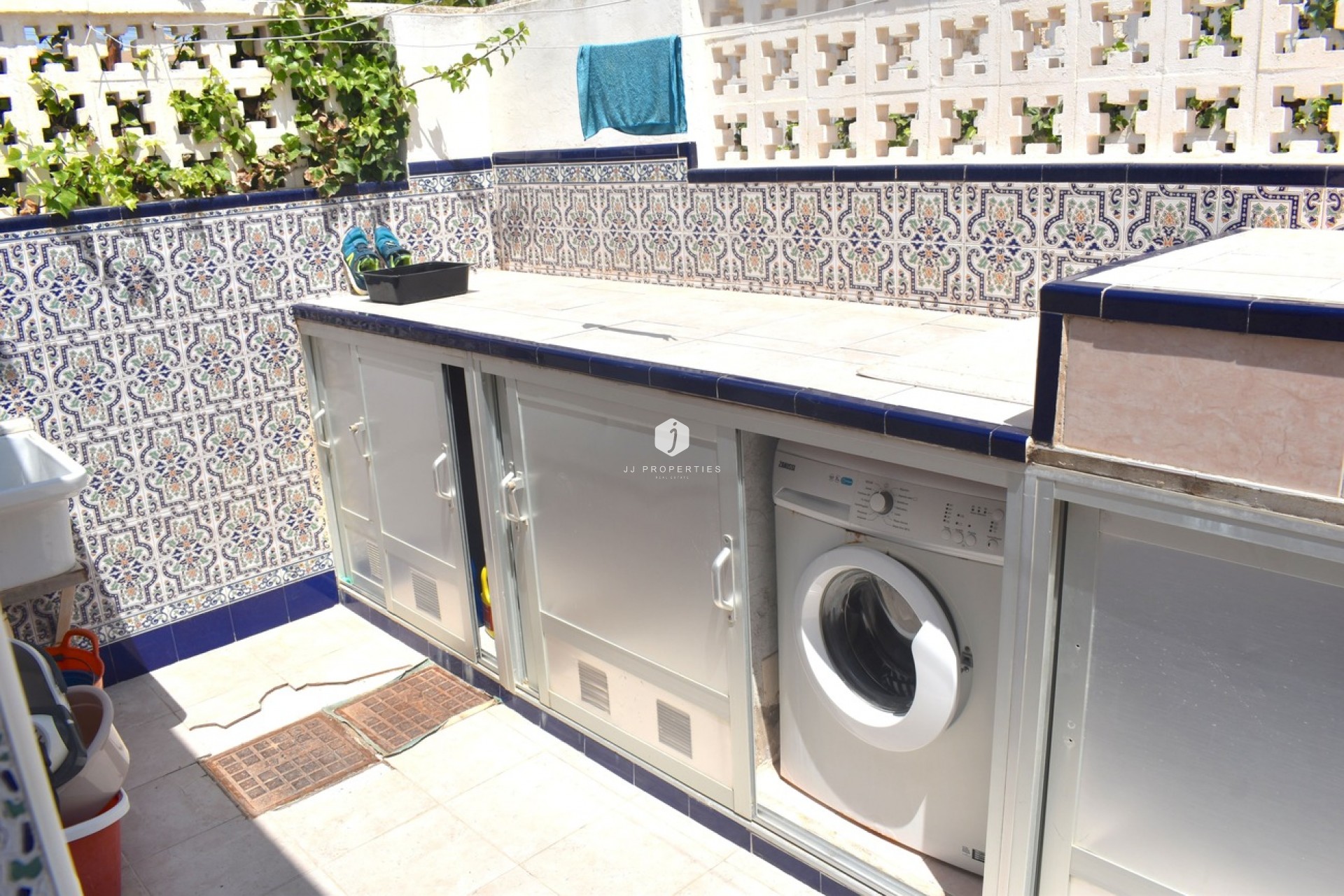 Resale - Villa -
Guardamar del Segura - Costa Blanca