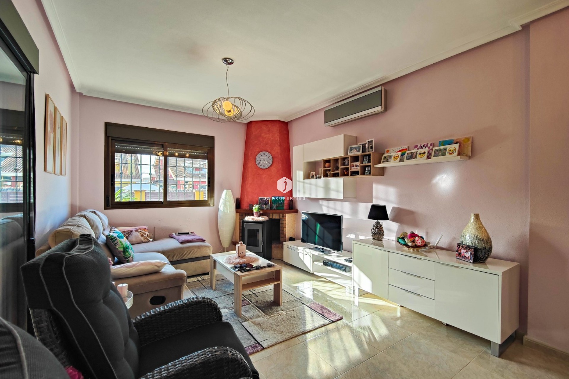 Resale - Villa -
Guardamar del Segura - Costa Blanca