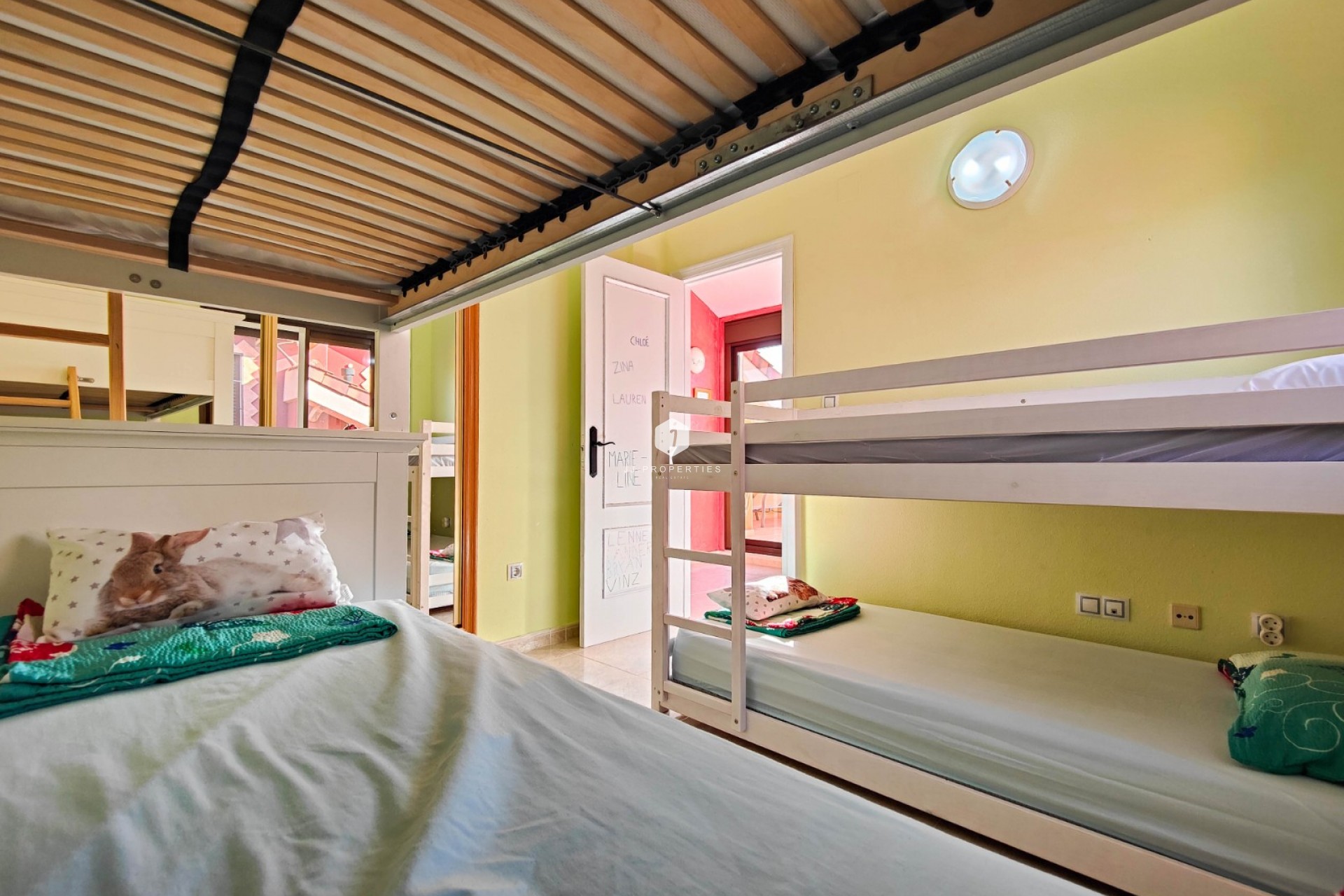 Resale - Villa -
Guardamar del Segura - Costa Blanca