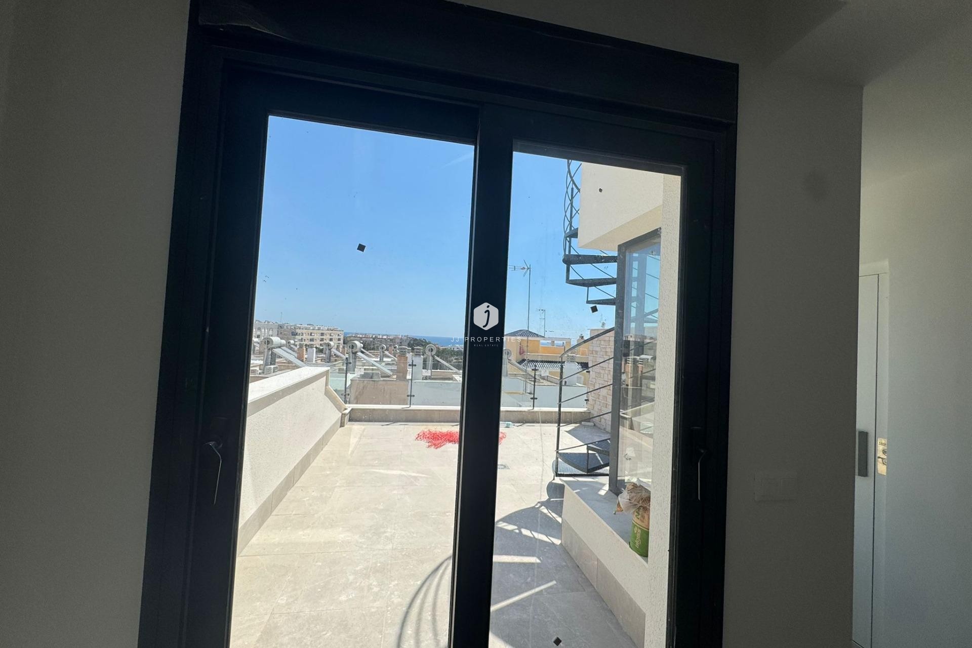 Resale - Villa -
Guardamar del Segura - Guardamar