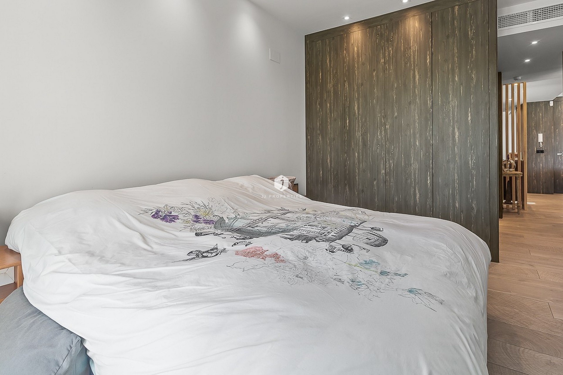 Resale - Villa -
La Finca Golf Resort - Inland