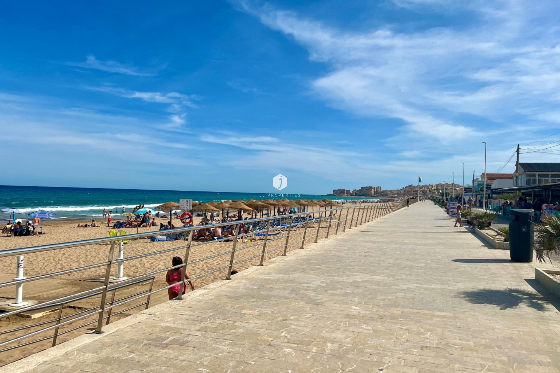 Resale - Villa -
La Mata - Costa Blanca