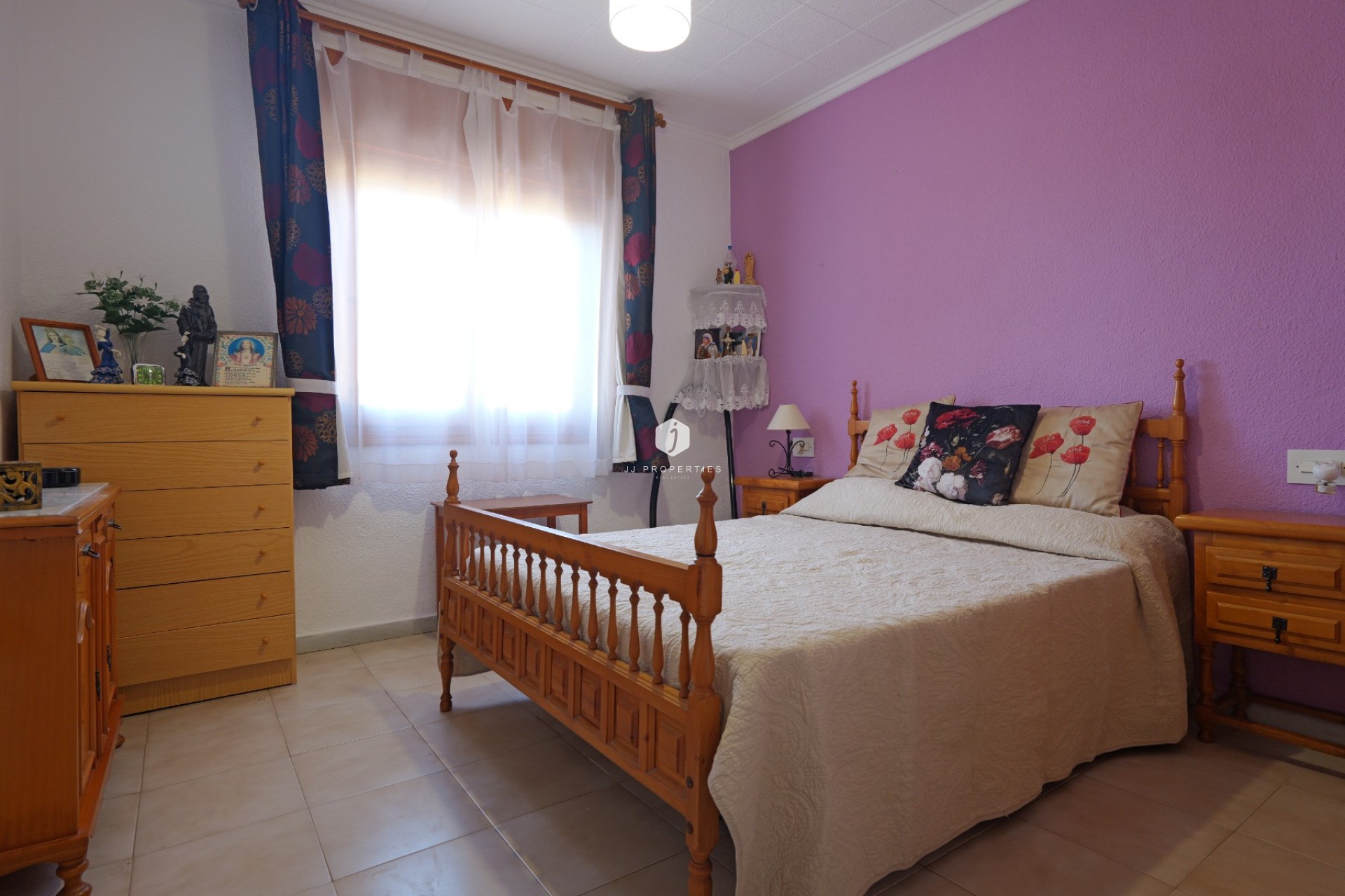 Resale - Villa -
La Siesta - Costa Blanca