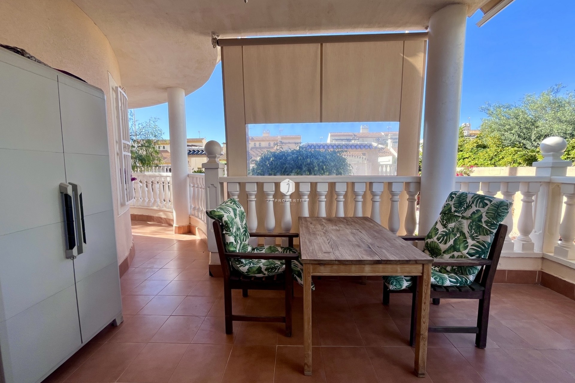 Resale - Villa -
La Zenia - Costa Blanca