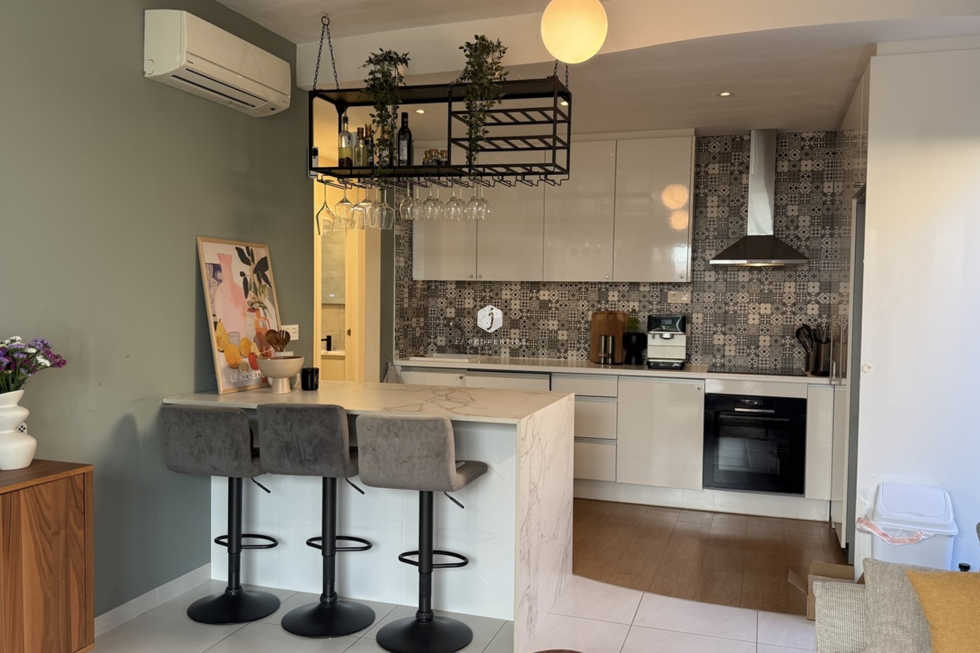 Resale - Villa -
La Zenia - Costa Blanca