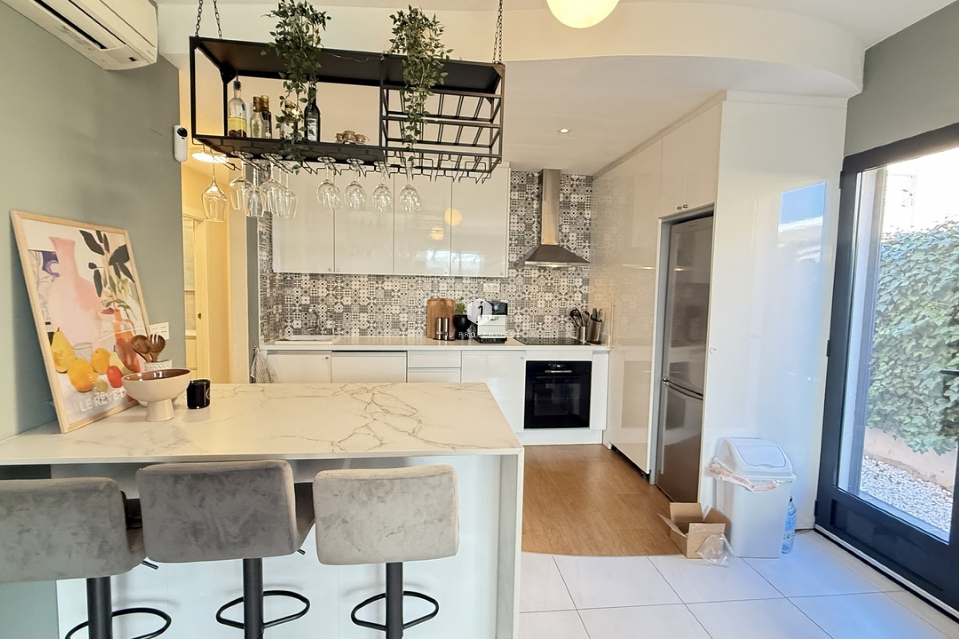 Resale - Villa -
La Zenia - Costa Blanca