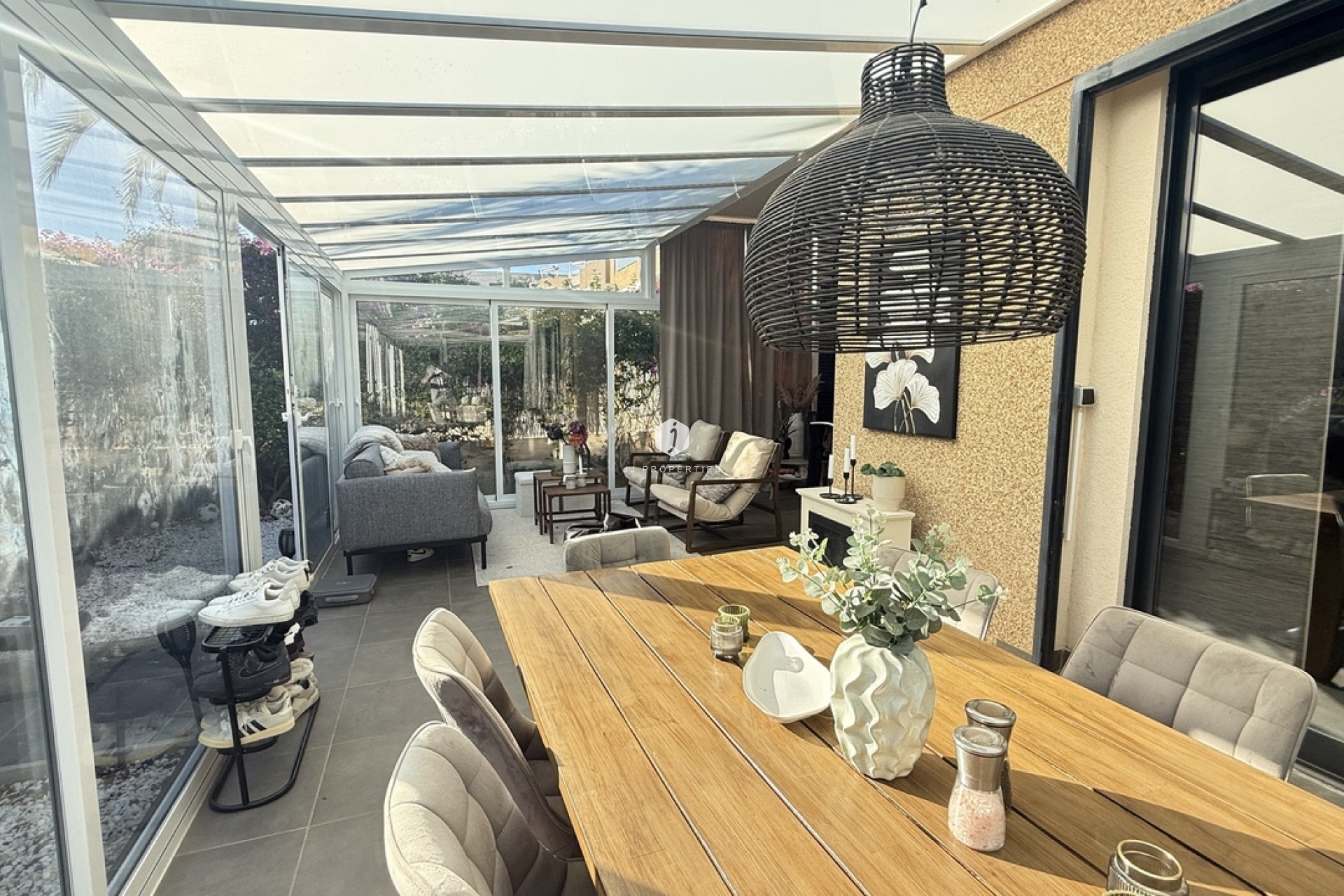 Resale - Villa -
La Zenia - Costa Blanca