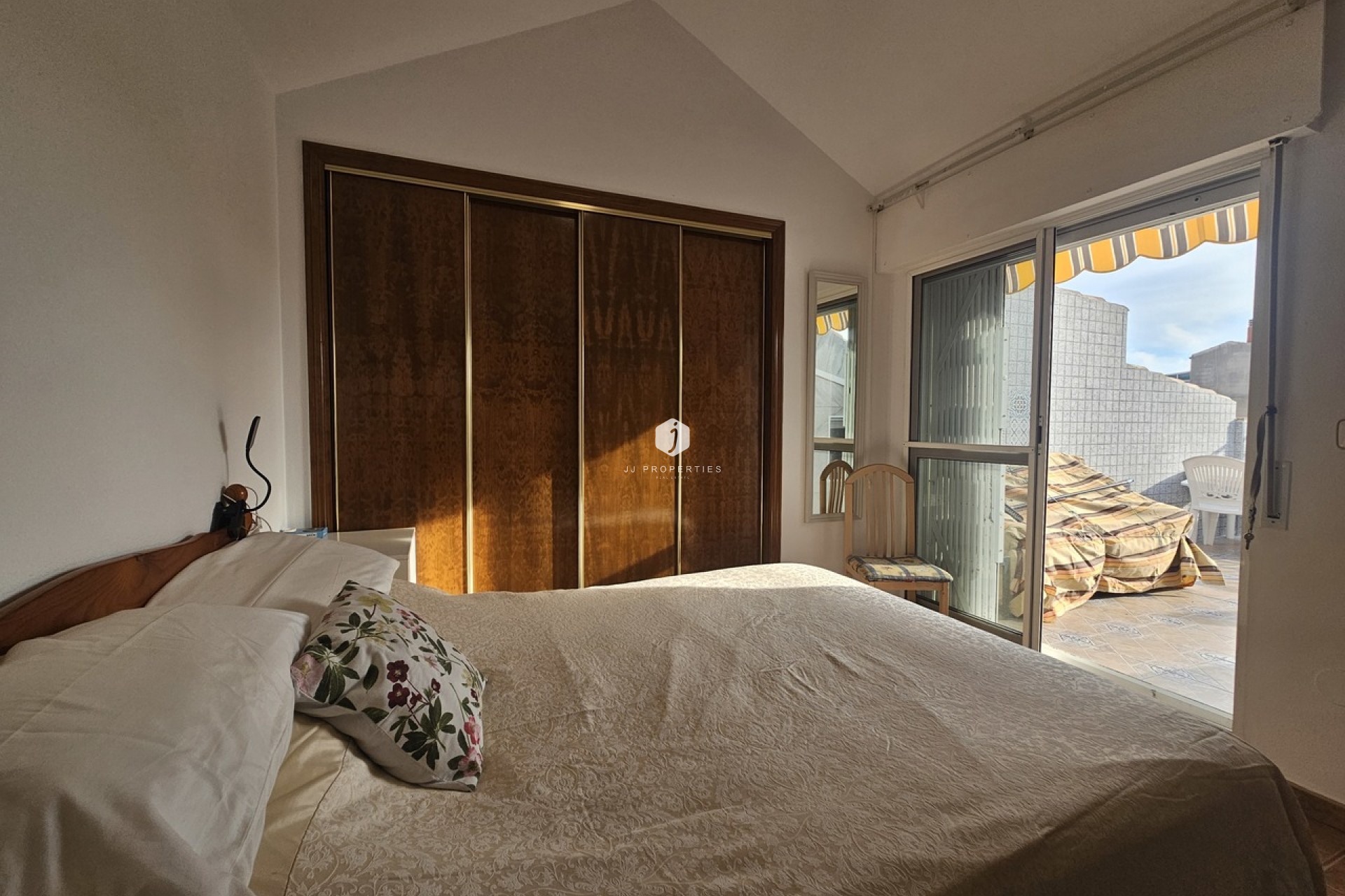 Resale - Villa -
La Zenia - Costa Blanca