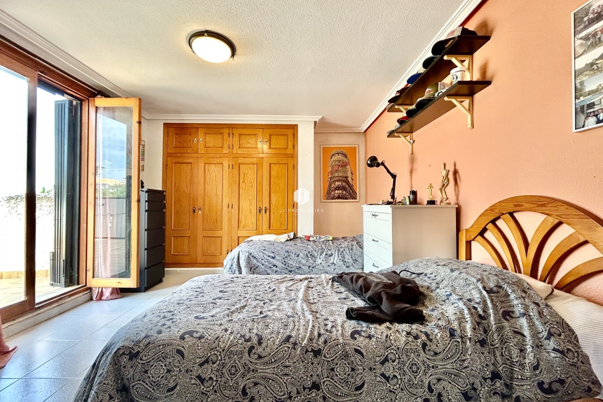 Resale - Villa -
La Zenia - Costa Blanca