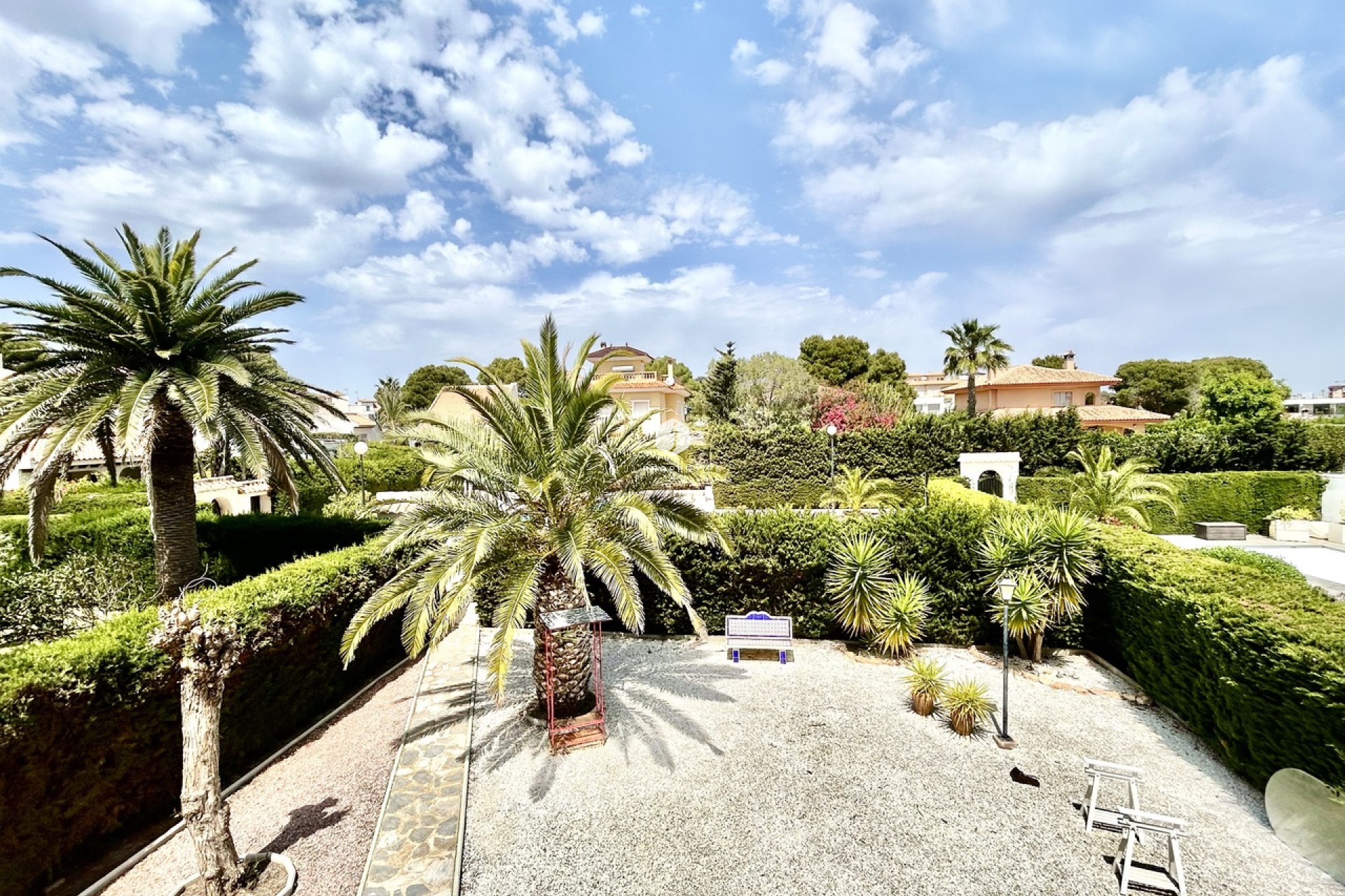 Resale - Villa -
La Zenia - Costa Blanca