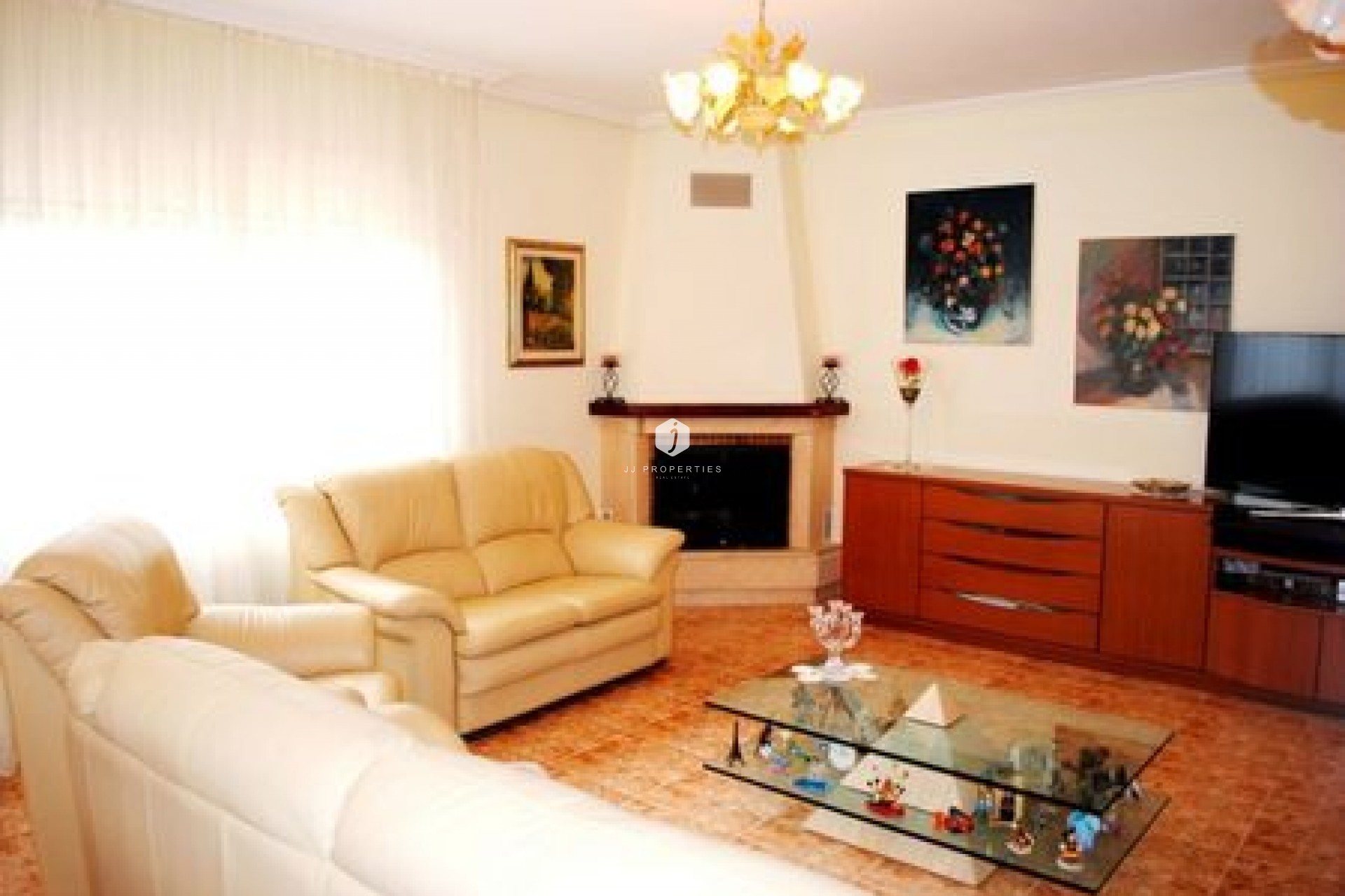 Resale - Villa -
La Zenia - Costa Blanca