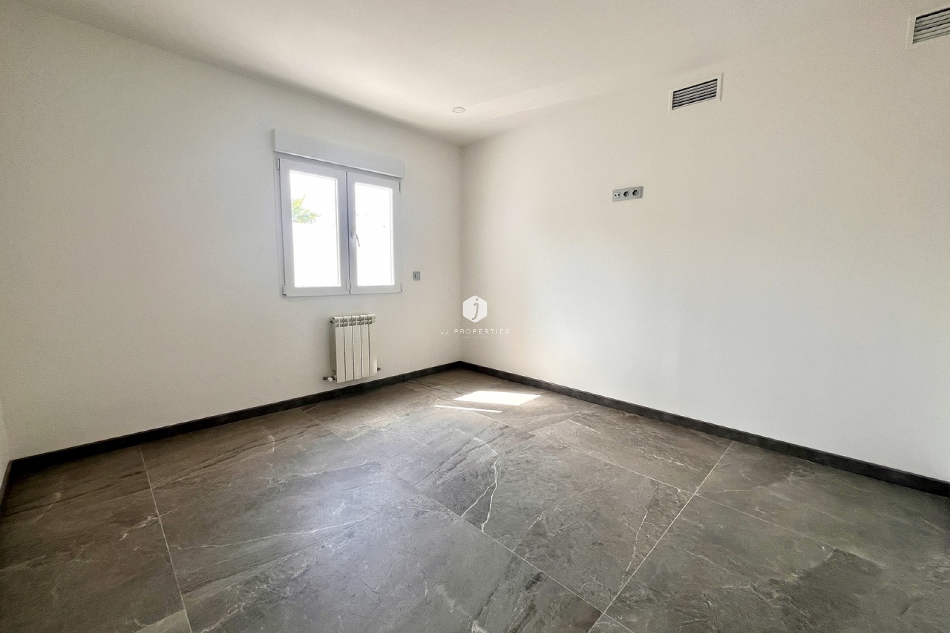 Resale - Villa -
Los Balcones - Costa Blanca