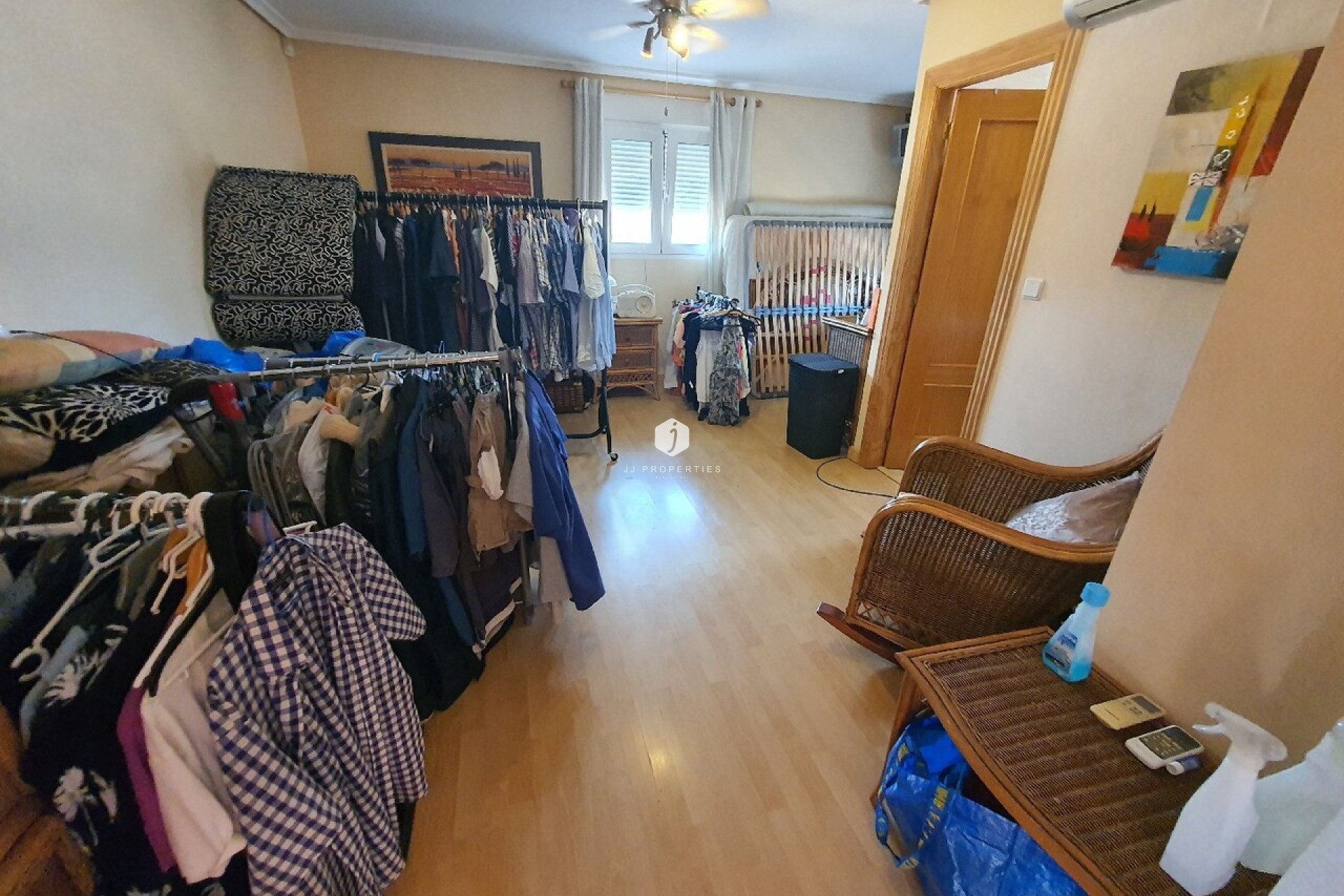 Resale - Villa -
Los Balcones - Costa Blanca