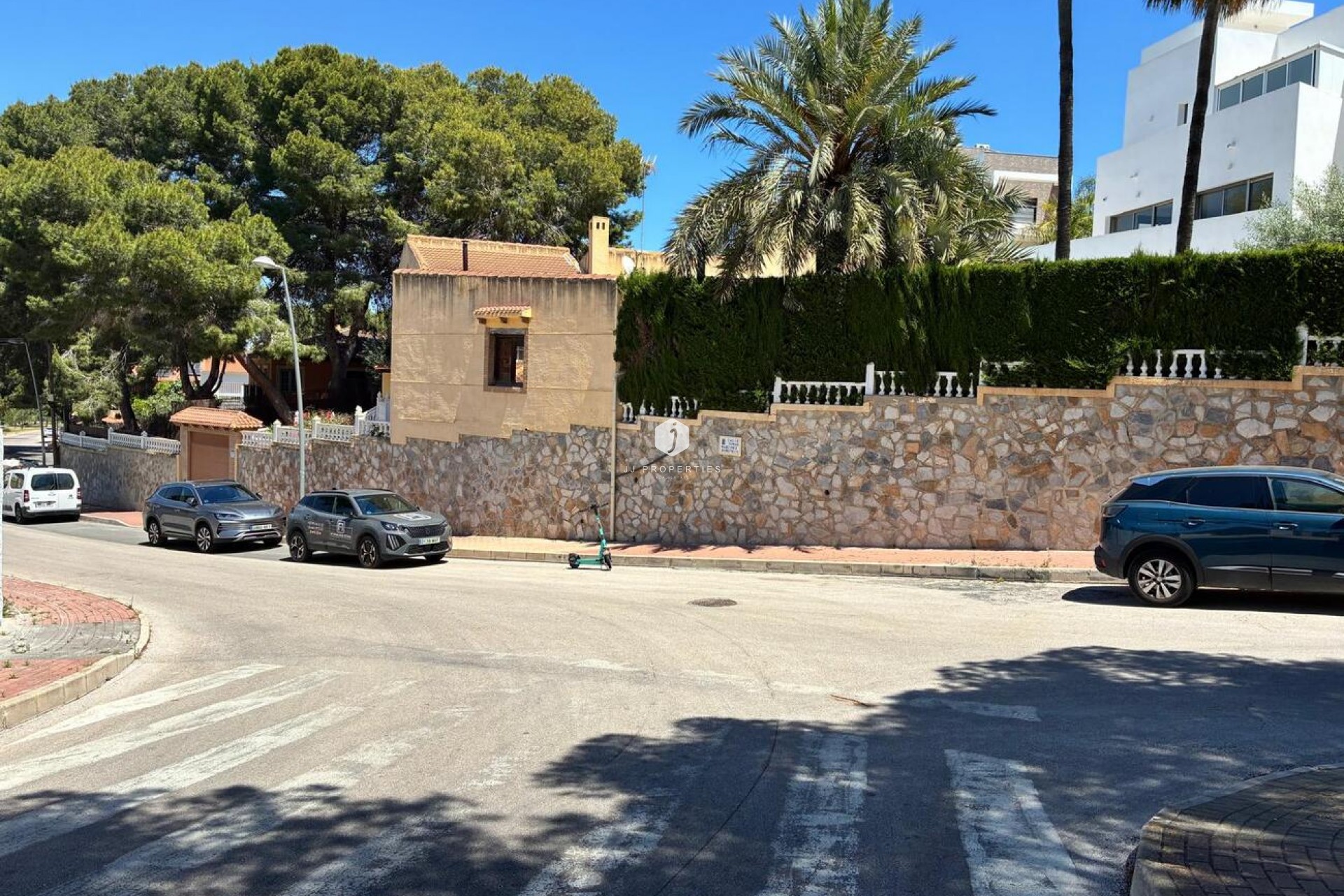 Resale - Villa -
Los Balcones - Costa Blanca