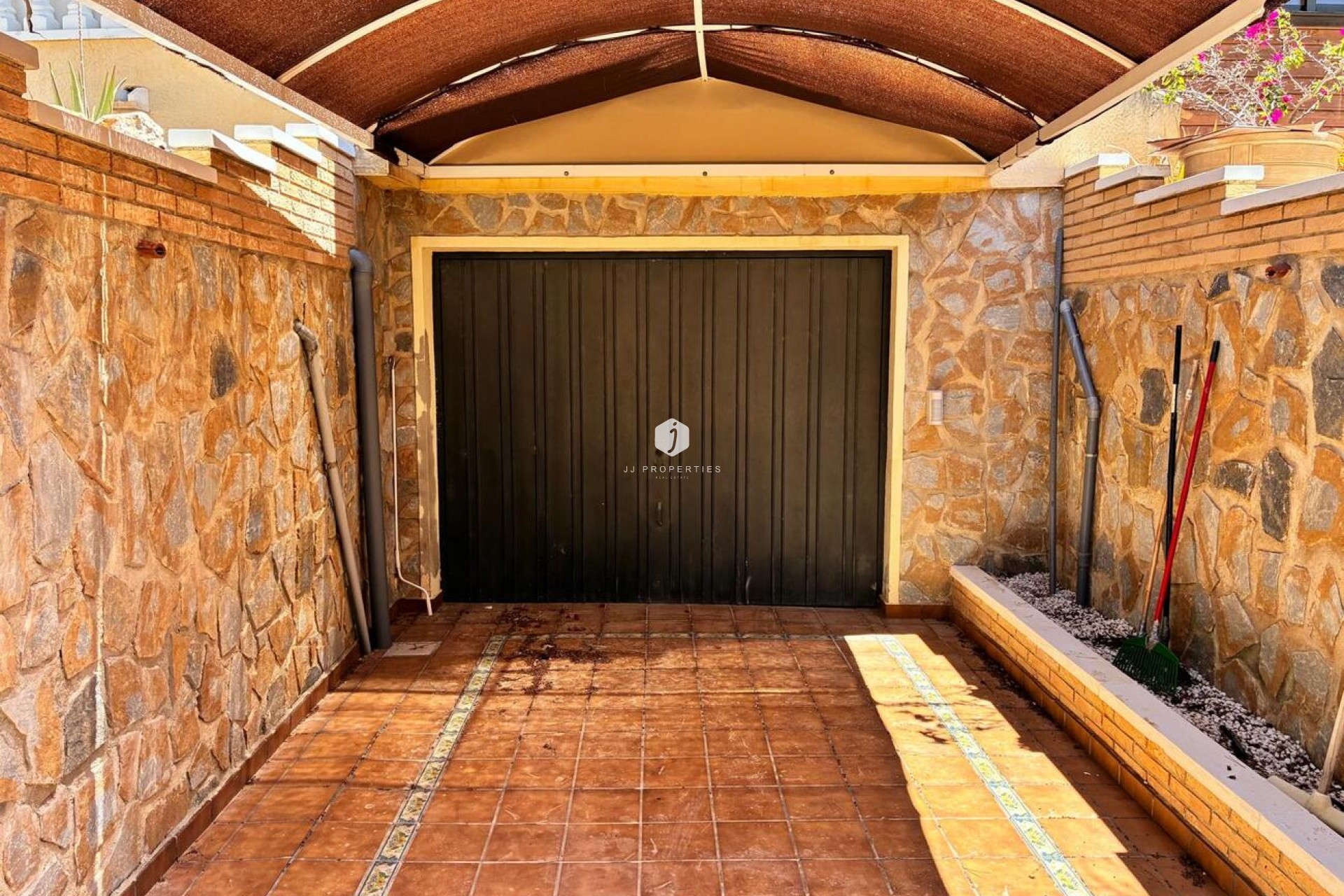 Resale - Villa -
Los Balcones - Costa Blanca
