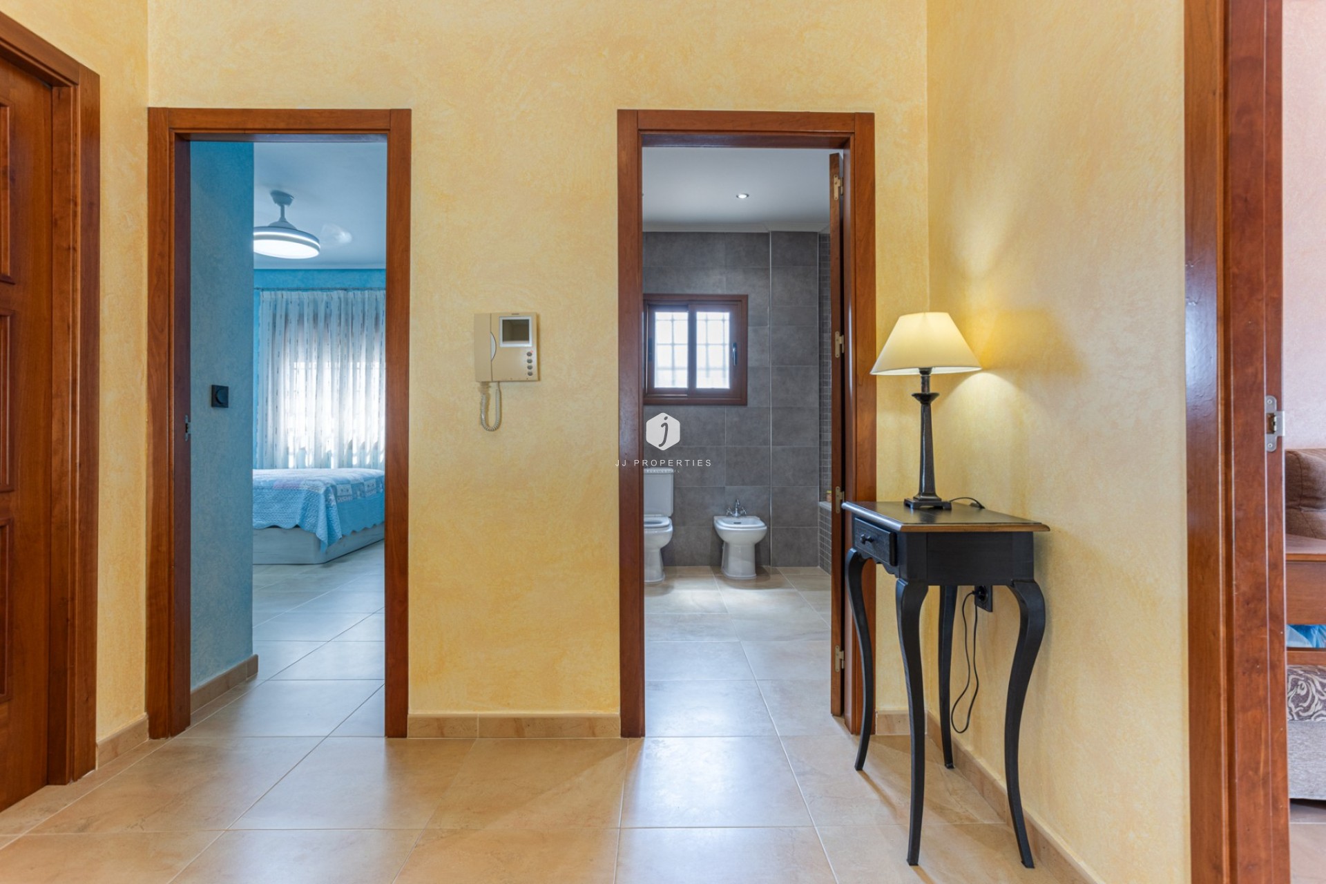 Resale - Villa -
Los Montesinos - Costa Blanca