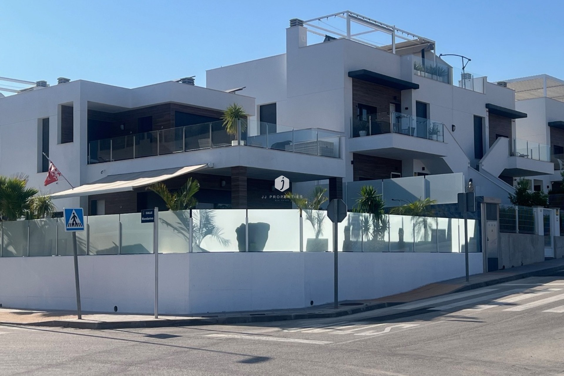 Resale - Villa -
Los Montesinos - Costa Blanca
