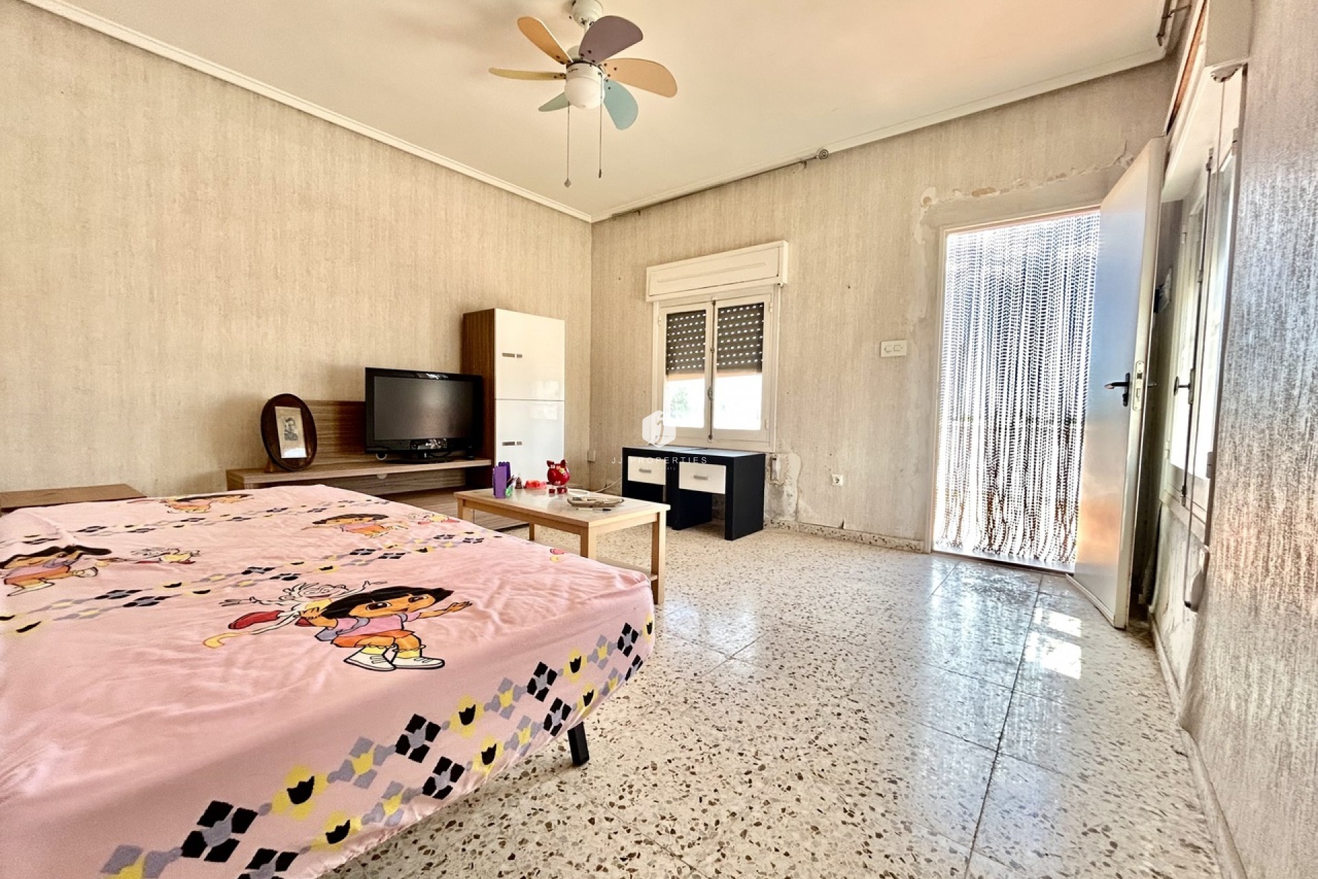 Resale - Villa -
Los Montesinos - Costa Blanca