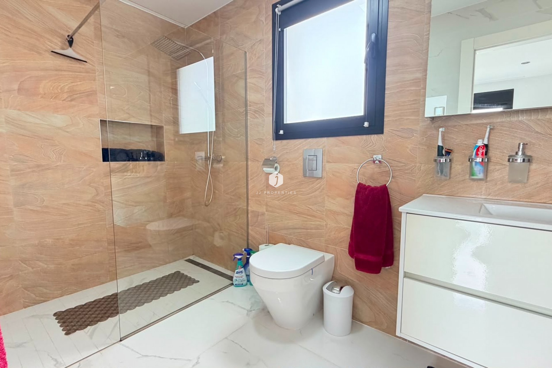 Resale - Villa -
Los Montesinos - Costa Blanca