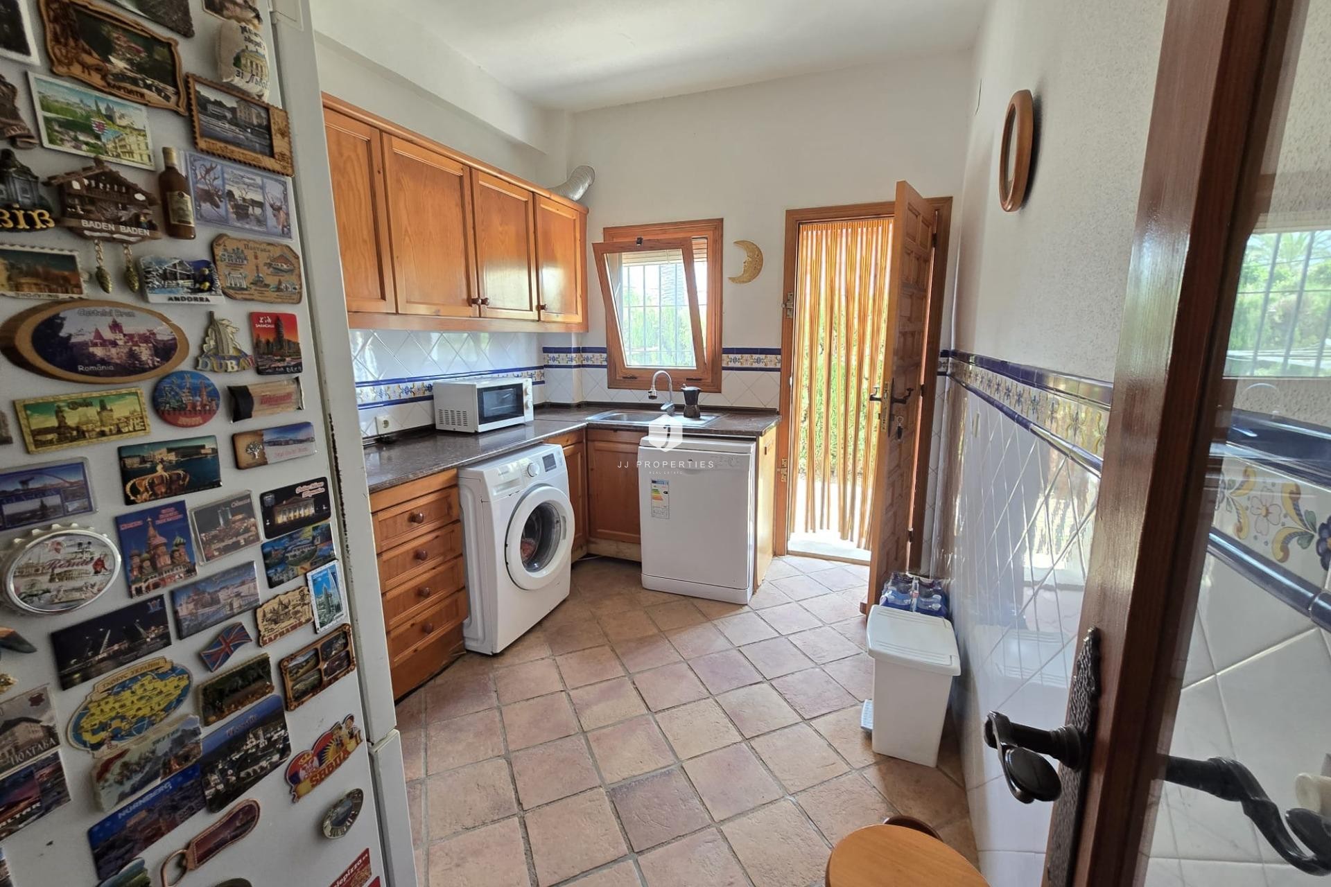 Resale - Villa -
Orihuela Costa - Cabo Roig