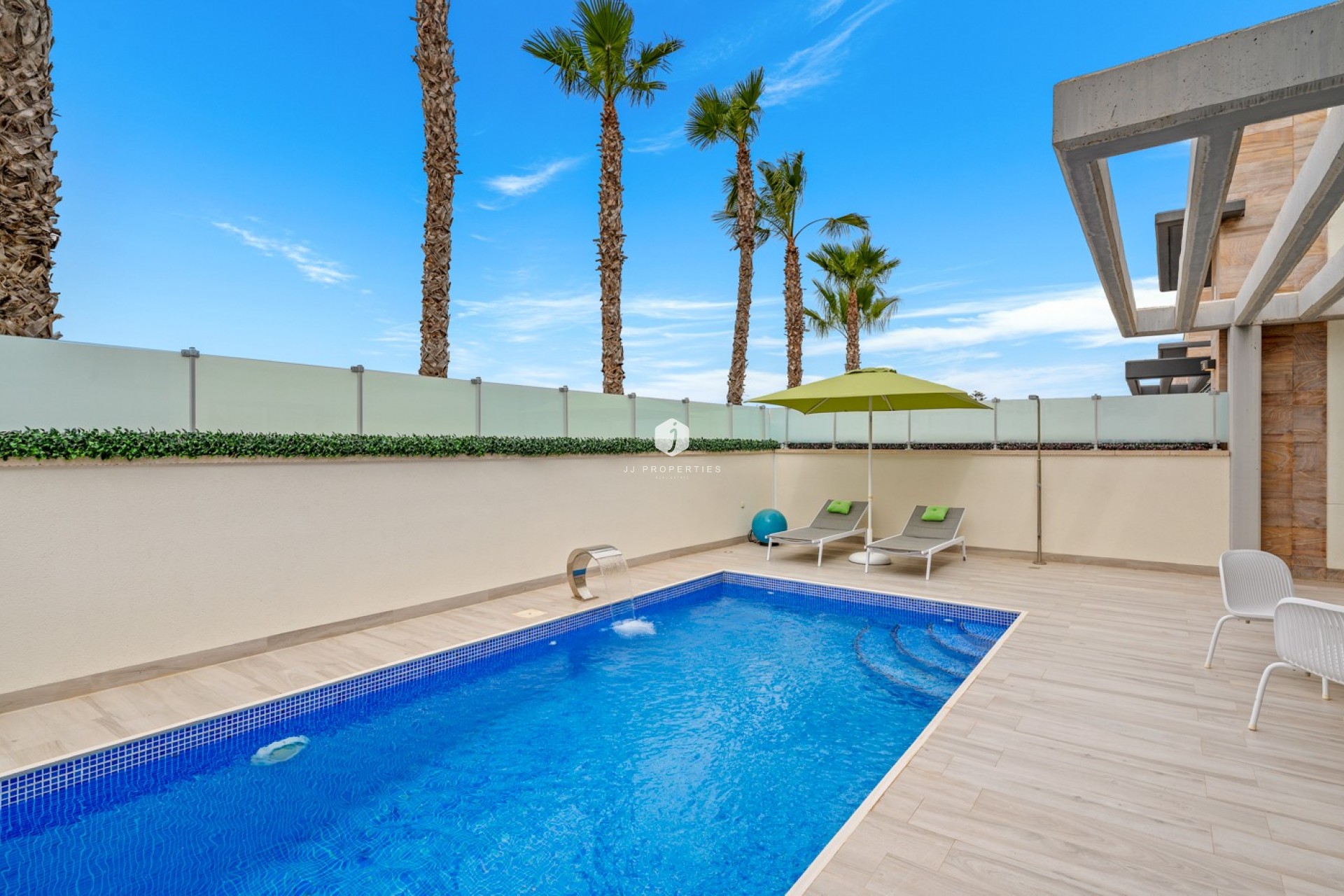 Resale - Villa -
Orihuela Costa - Cabo Roig