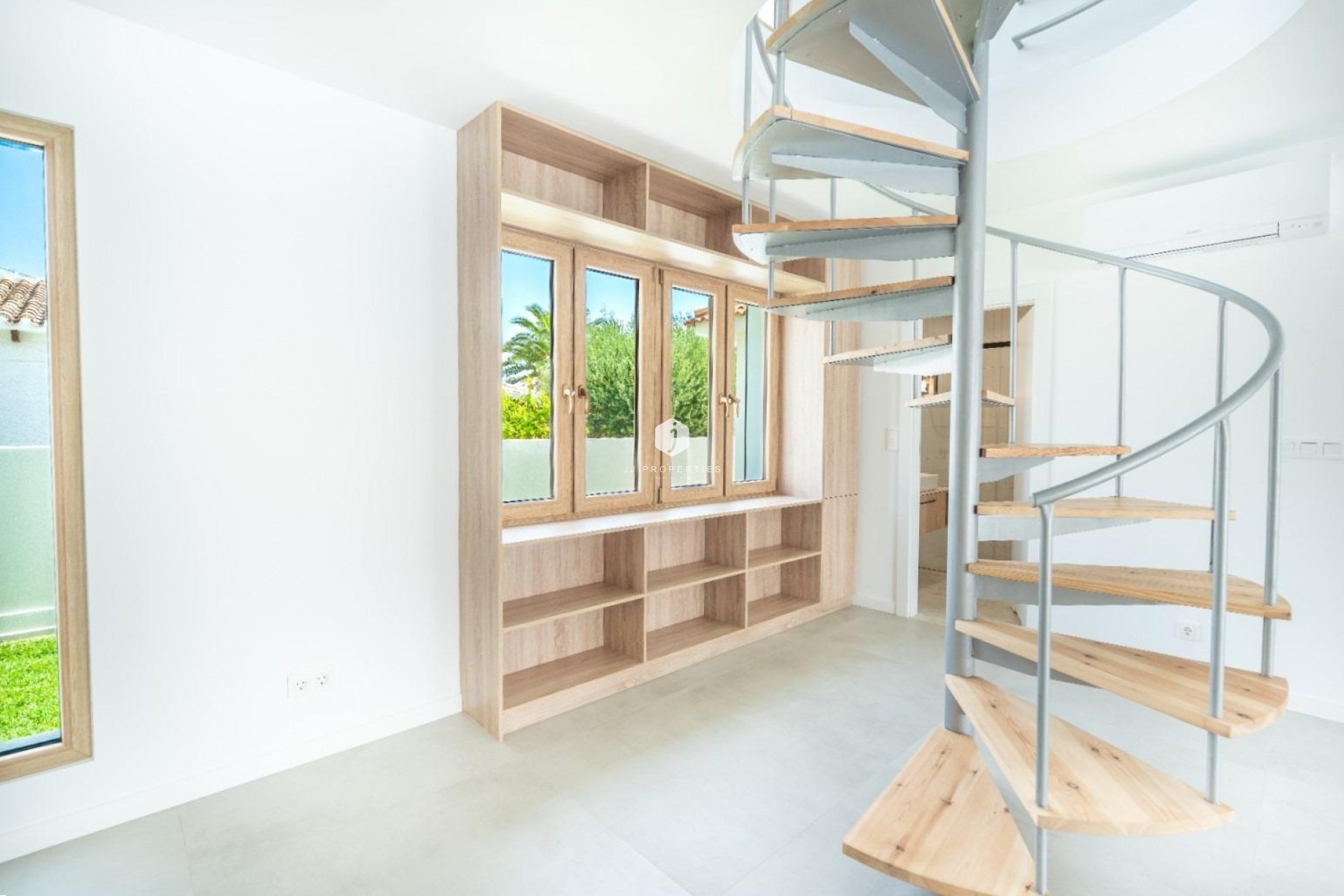 Resale - Villa -
Orihuela Costa - Cabo Roig
