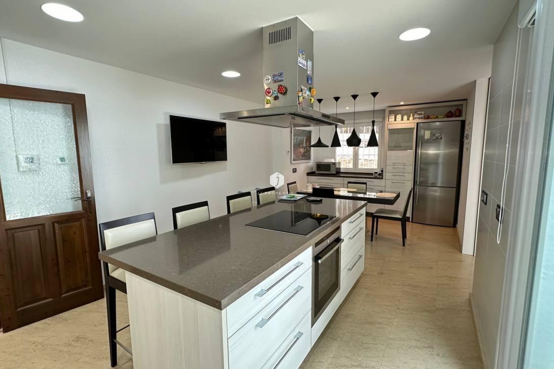 Resale - Villa -
Orihuela Costa - Campoamor