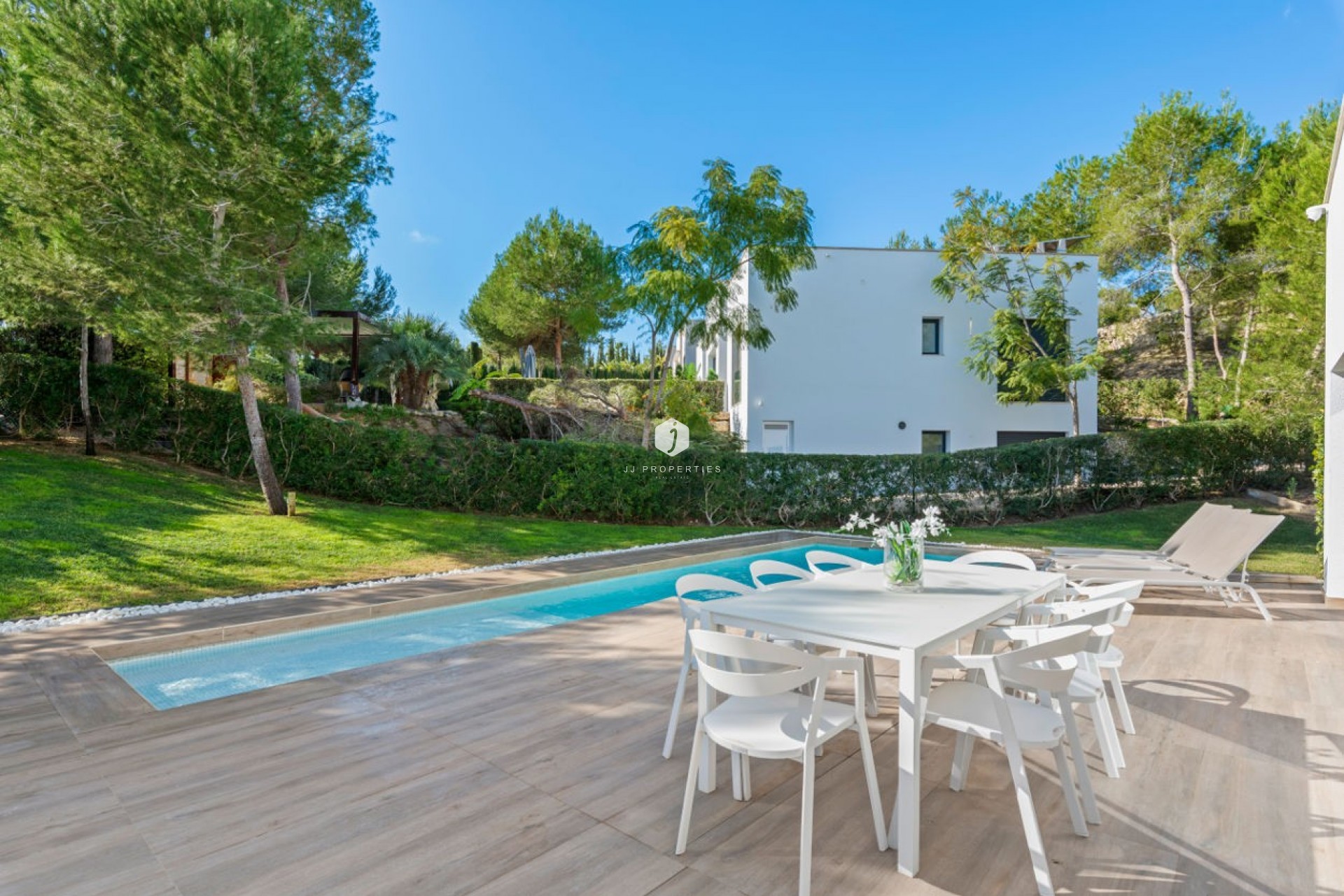 Resale - Villa -
Orihuela Costa - Costa Blanca