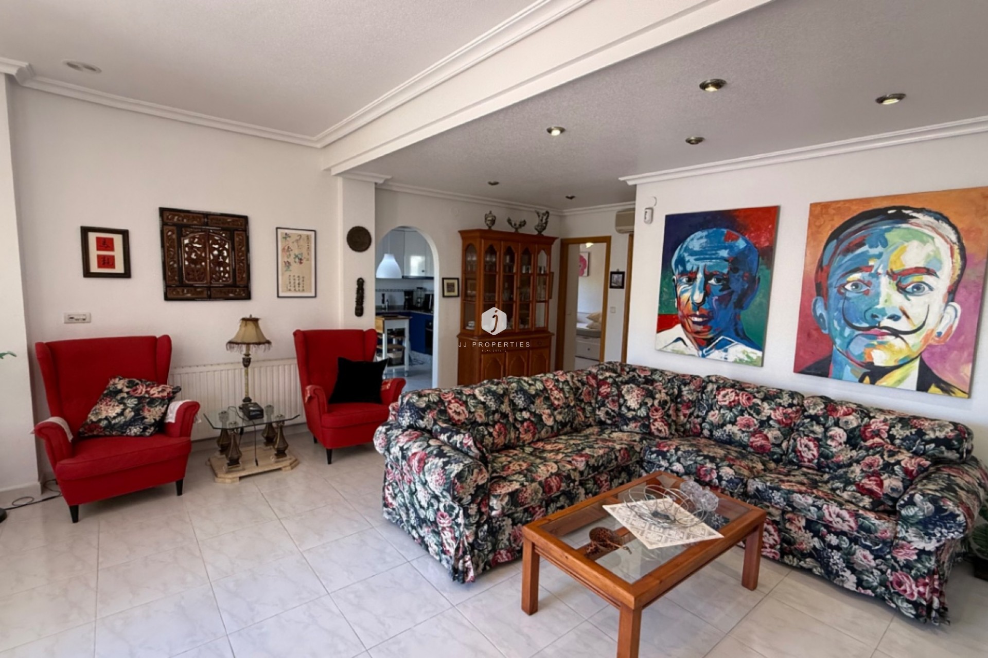 Resale - Villa -
Orihuela Costa - Costa Blanca