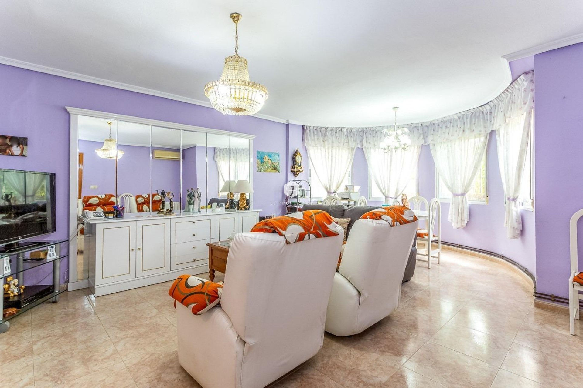 Resale - Villa -
Orihuela Costa - Costa Blanca