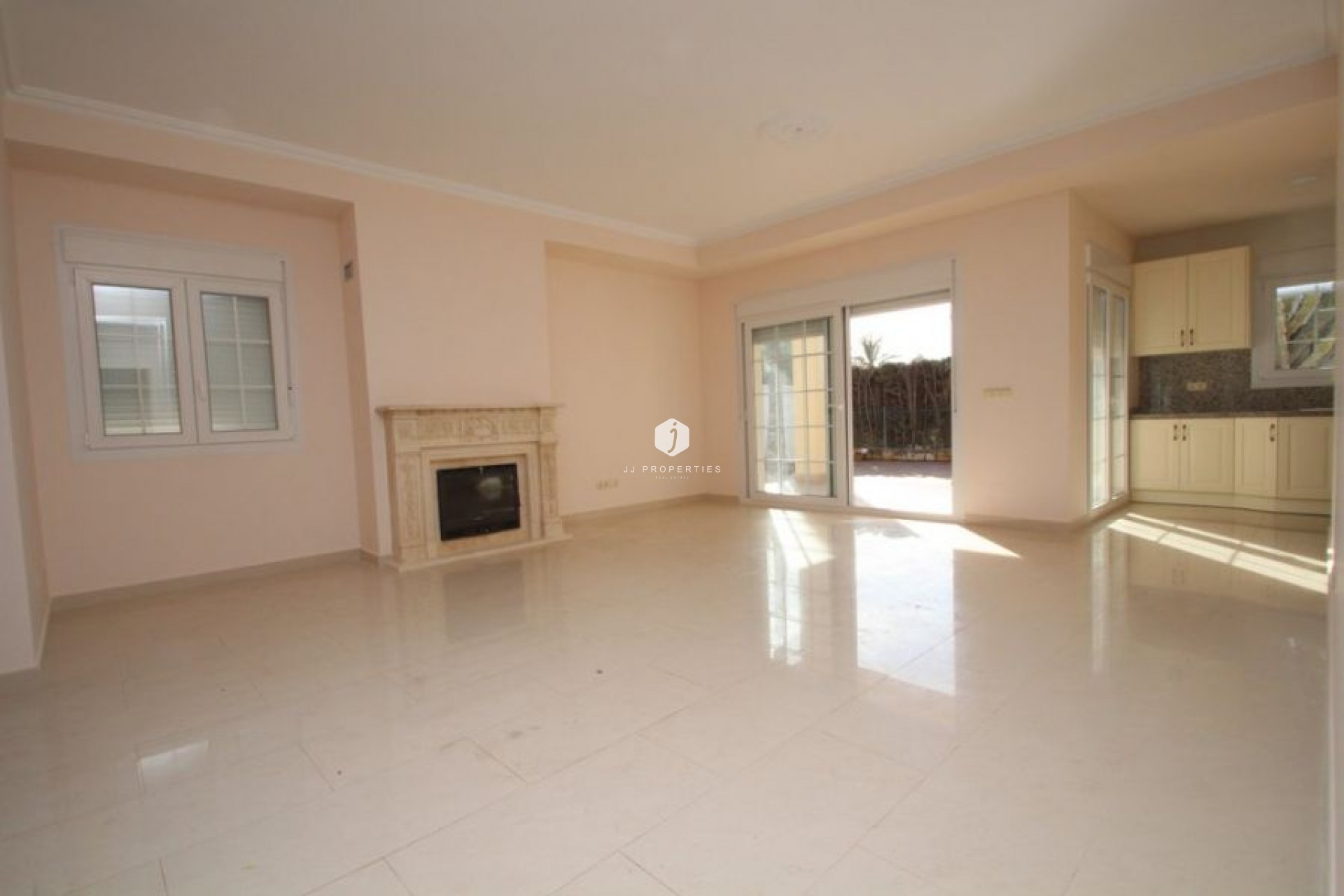 Resale - Villa -
Orihuela Costa - Costa Blanca