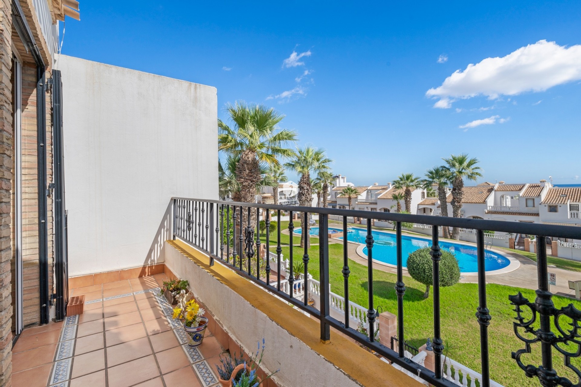 Resale - Villa -
Orihuela Costa - Costa Blanca