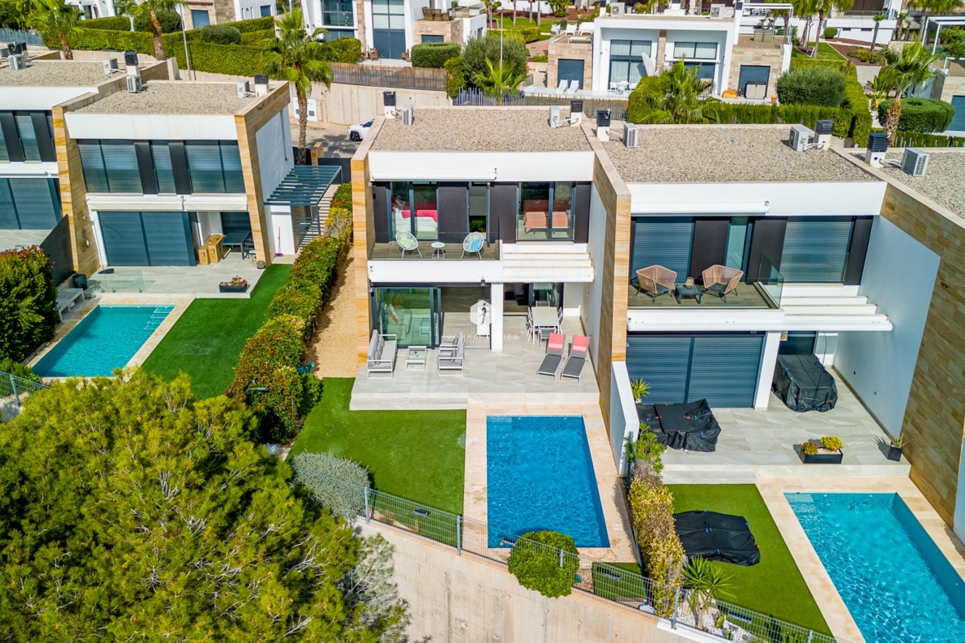 Resale - Villa -
Orihuela Costa - Costa Blanca