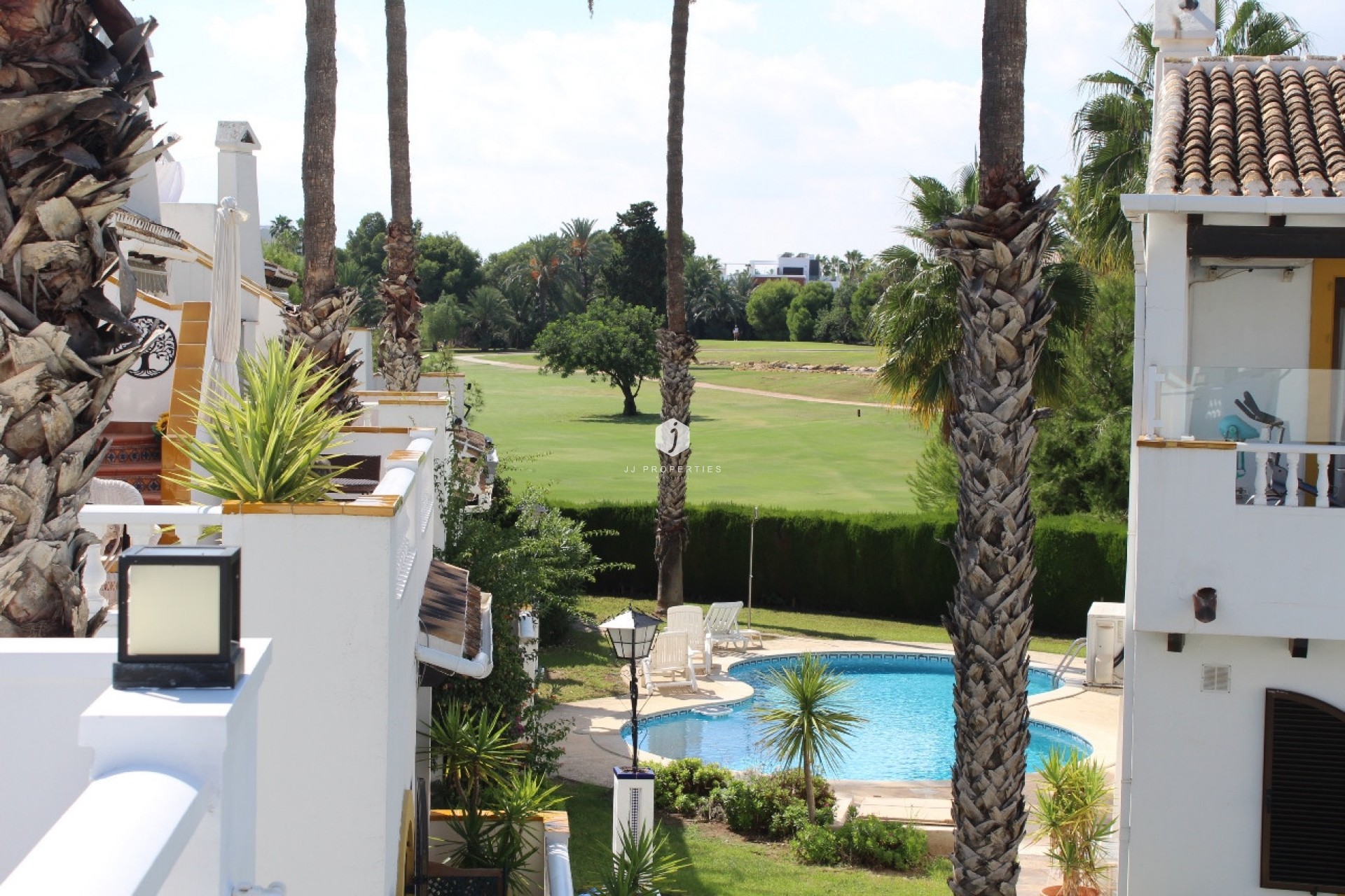 Resale - Villa -
Orihuela Costa - Costa Blanca