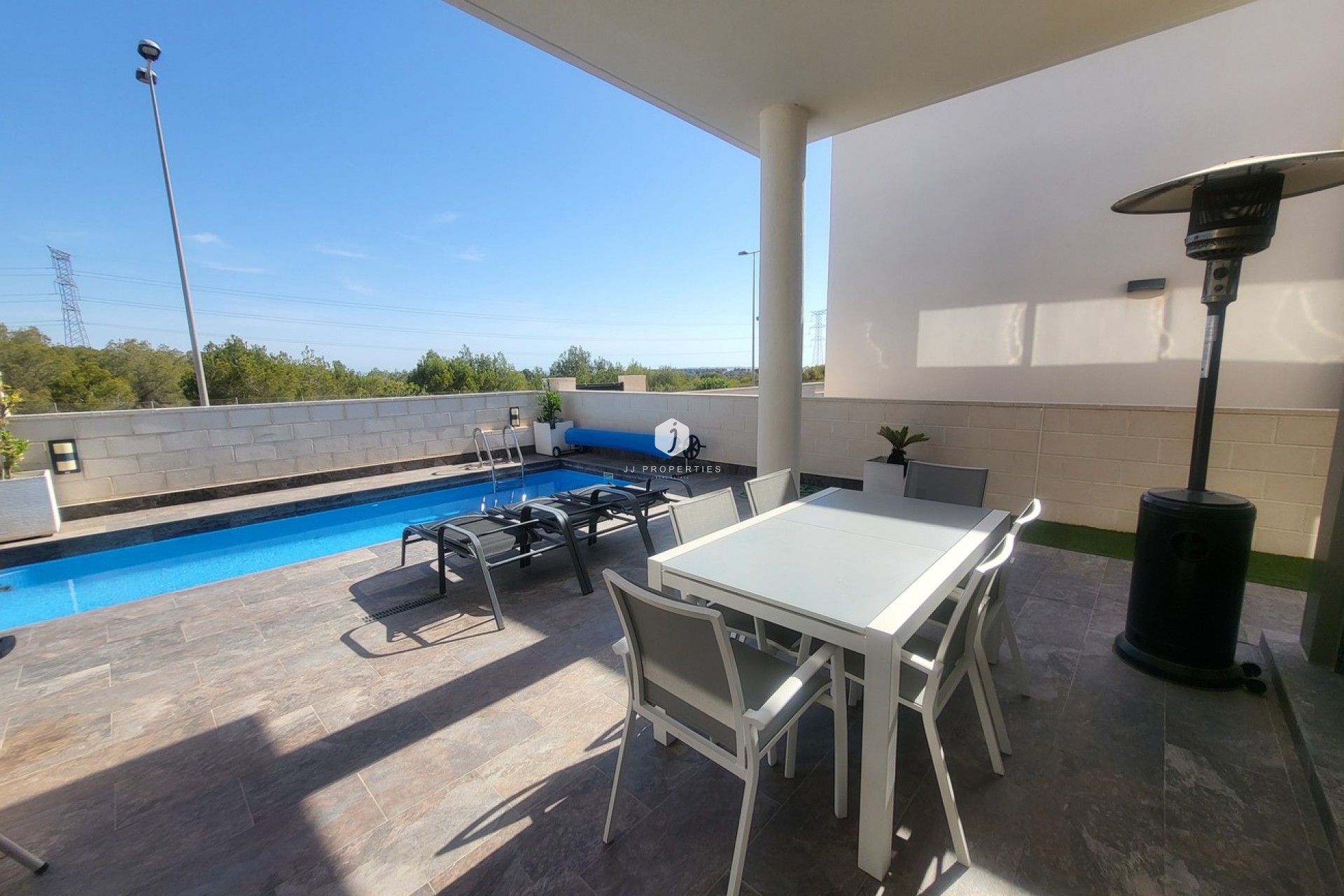 Resale - Villa -
Orihuela Costa - Costa Blanca