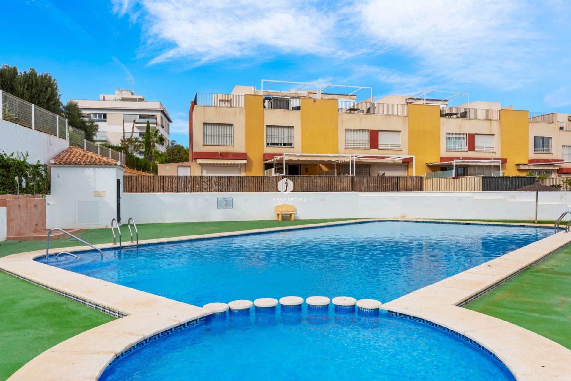 Resale - Villa -
Orihuela Costa - Costa Blanca