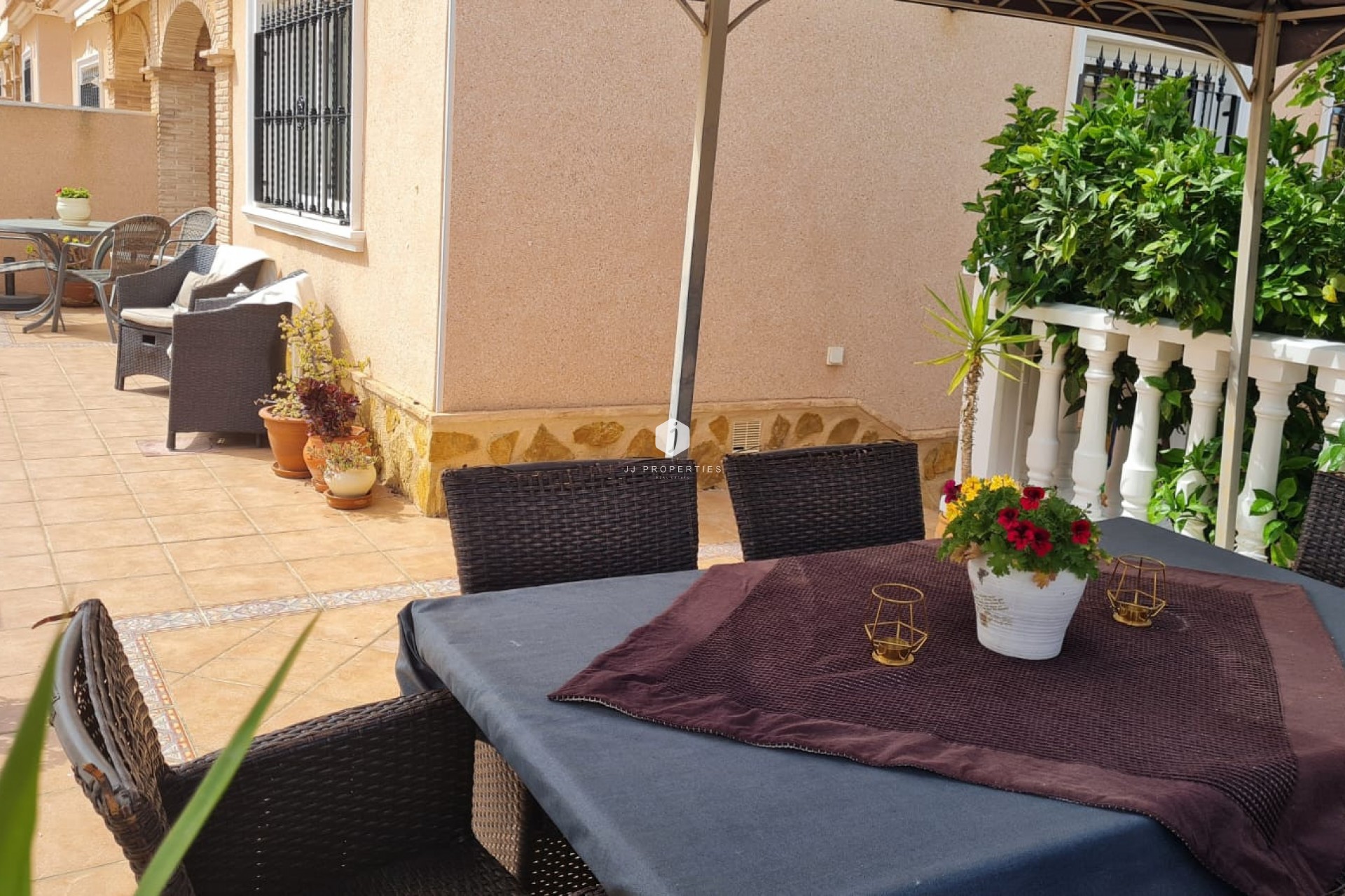 Resale - Villa -
Orihuela Costa - Costa Blanca