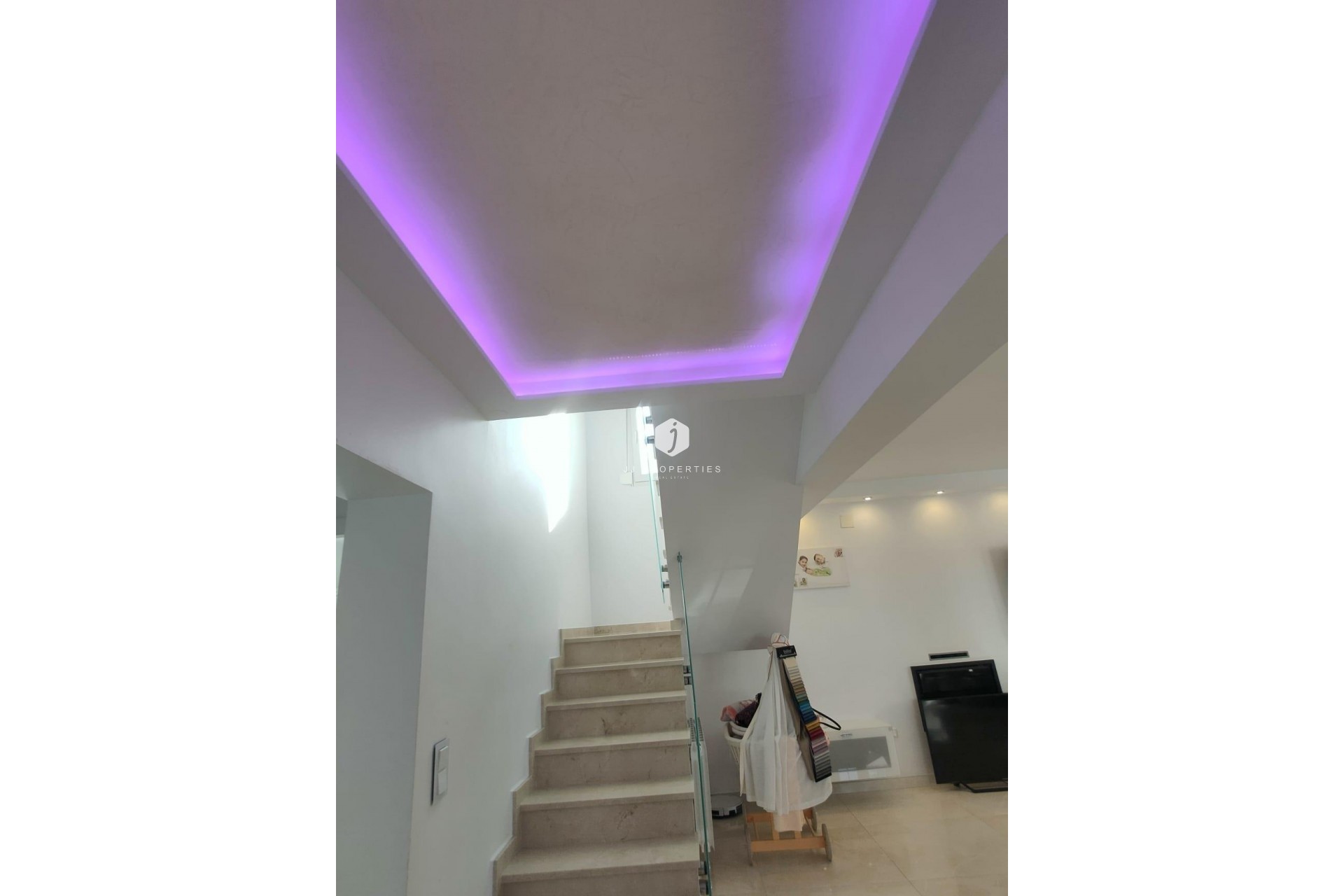 Resale - Villa -
Orihuela Costa - La Zenia