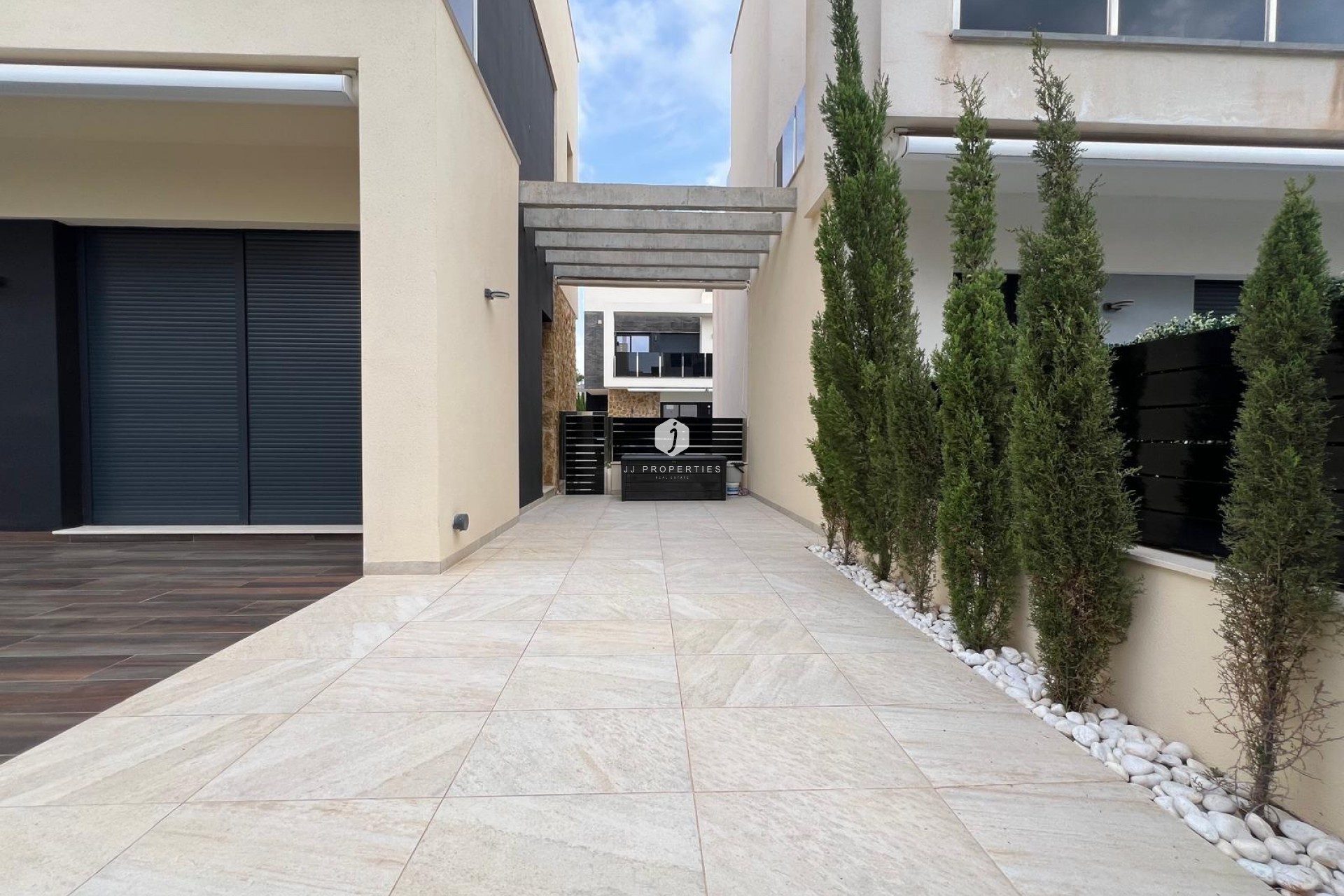 Resale - Villa -
Orihuela Costa - Lomas de Cabo Roig