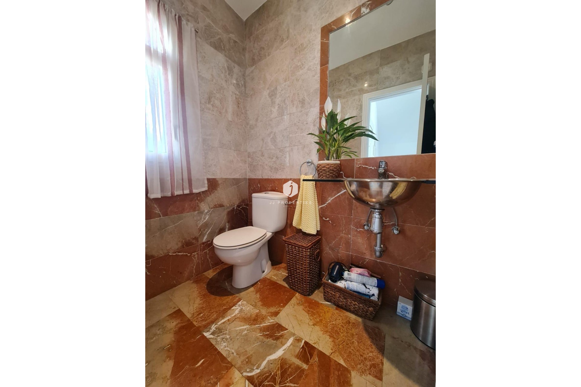 Resale - Villa -
Orihuela Costa - Lomas De Campoamor-las Ramblas