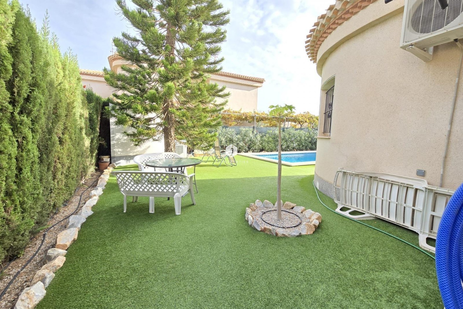 Resale - Villa -
Orihuela Costa - Playa Flamenca