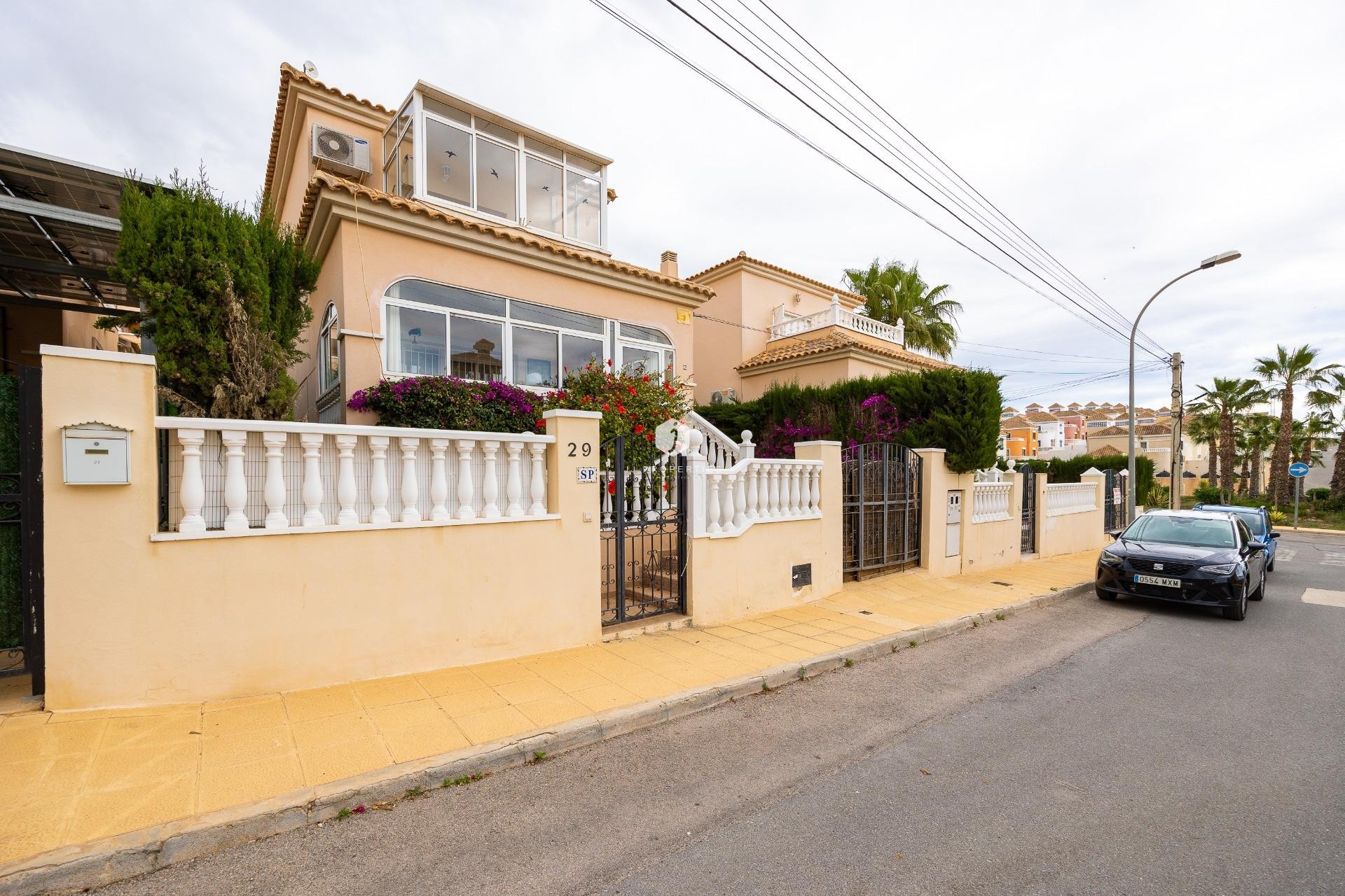 Resale - Villa -
Orihuela Costa - Villamartín-las Filipinas