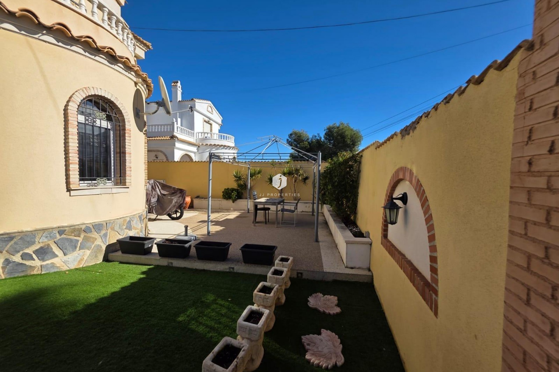 Resale - Villa -
Orihuela Costa - Villamartín-las Filipinas