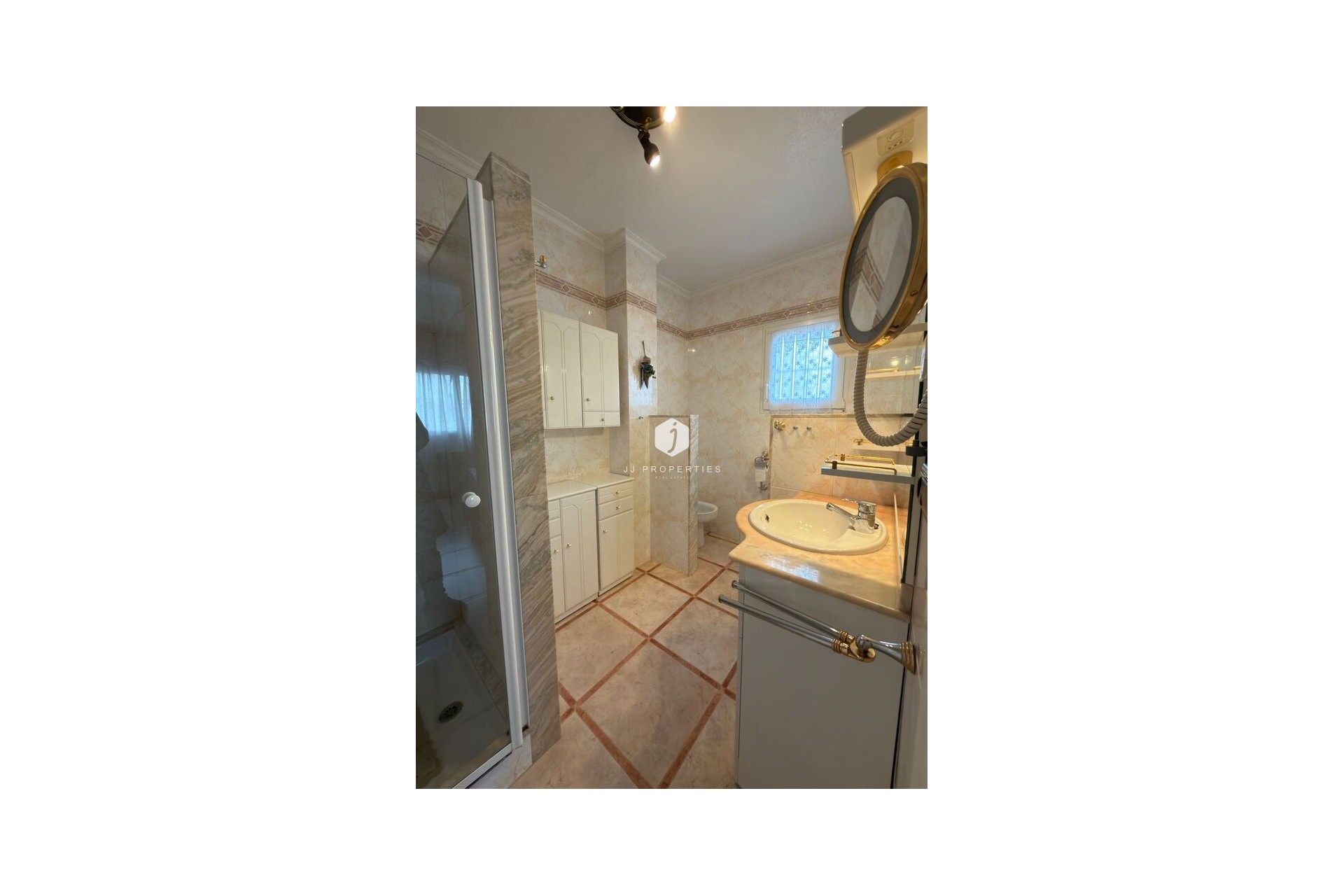 Resale - Villa -
Playa Flamenca - Costa Blanca
