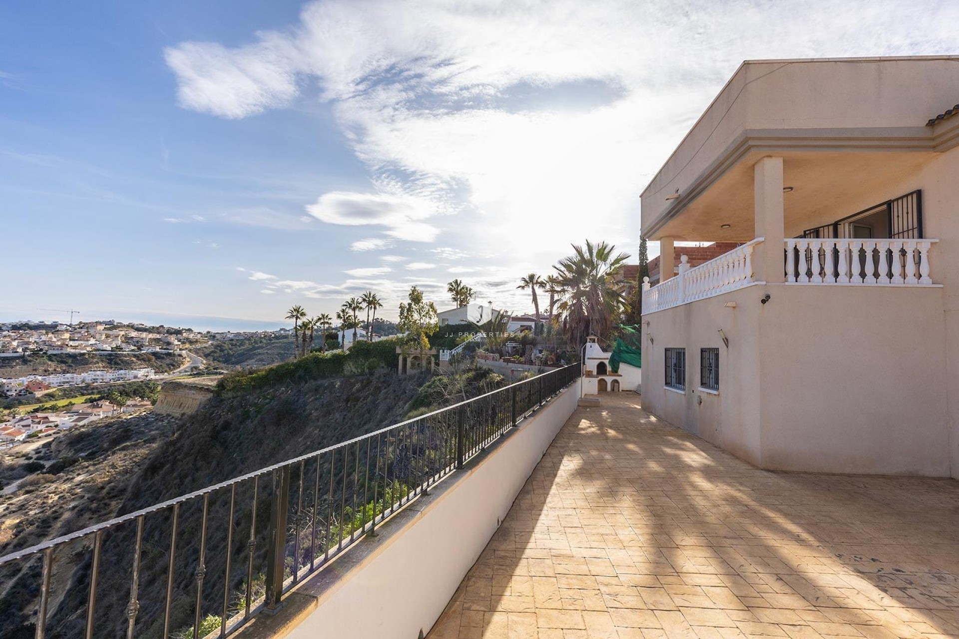 Resale - Villa -
Rojales - Campo De Golf La Marquesa