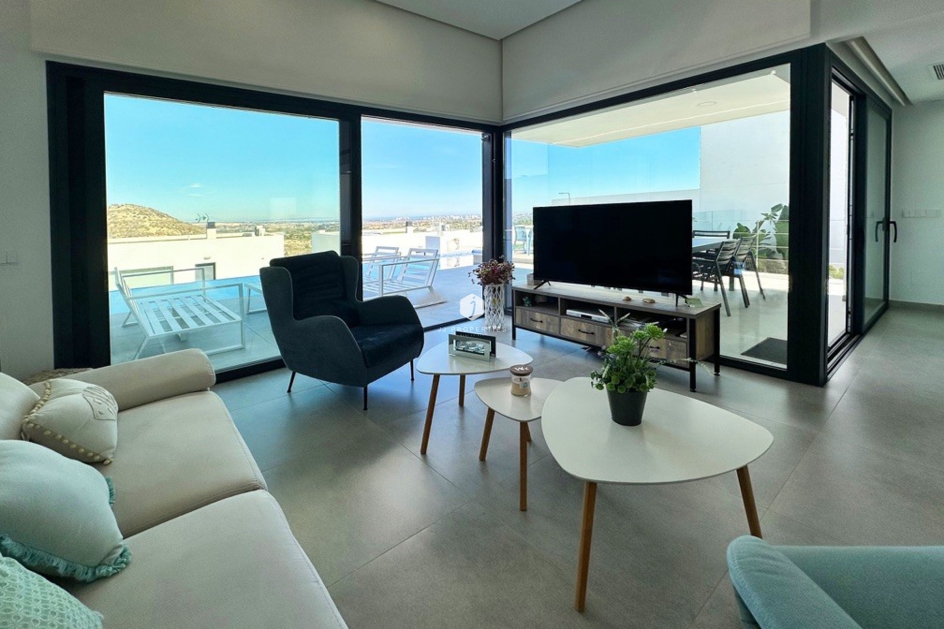 Resale - Villa -
Rojales - Inland