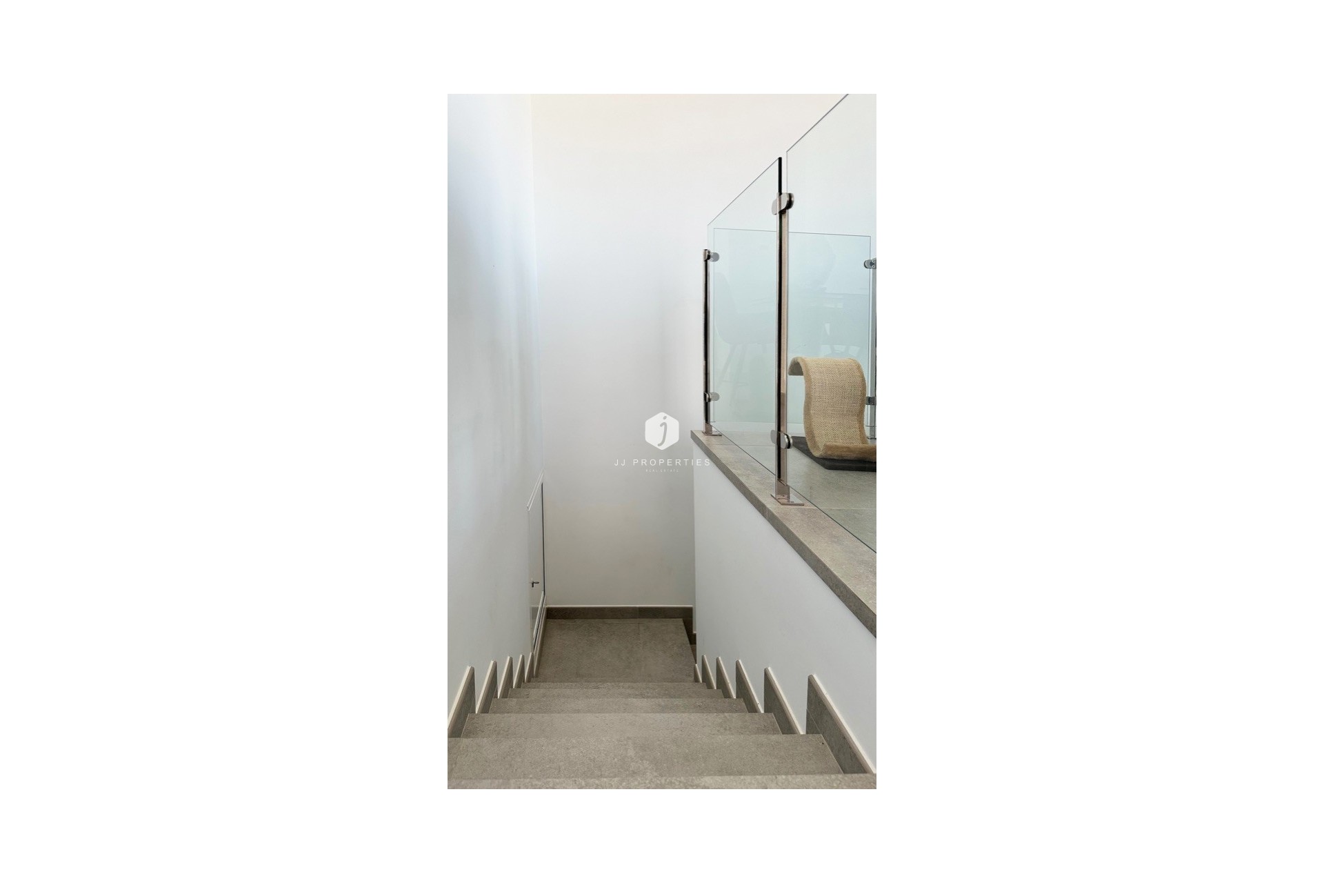 Resale - Villa -
Rojales - Inland